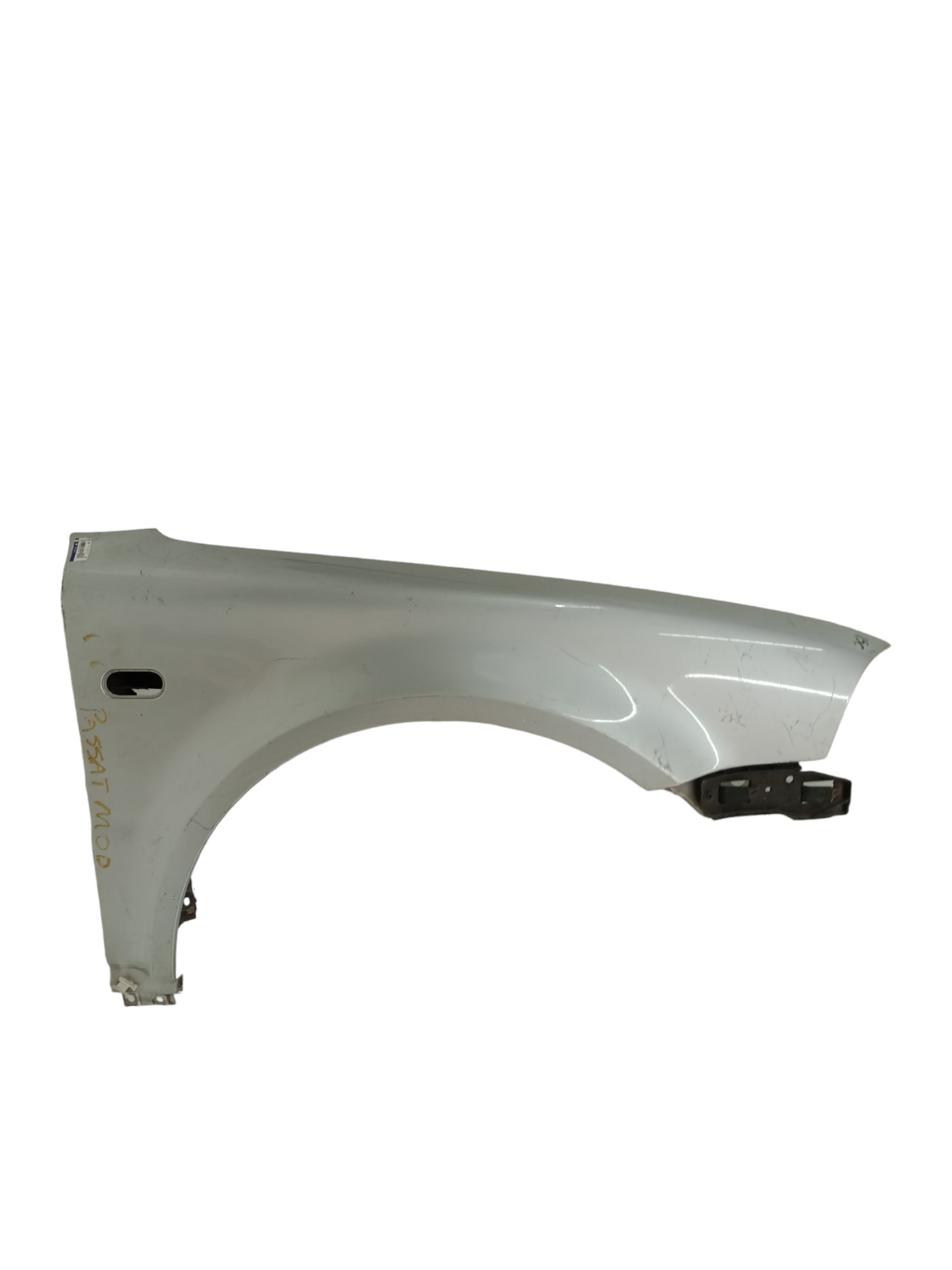 Paralama L/d Vw Passat Alemao 2001 A 05 Original C/furo 6