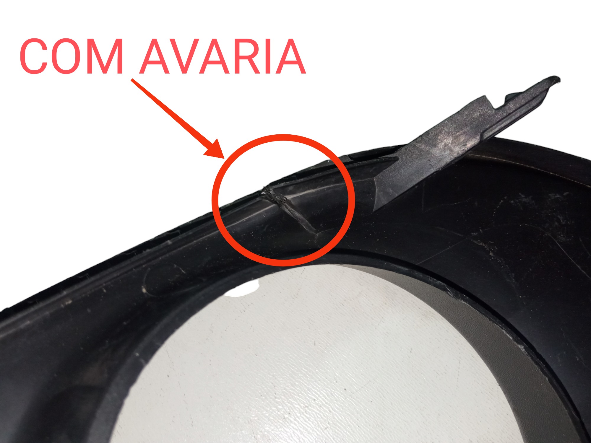 Moldura Farol Milha Direito Nissan Versa 2015 2018 Original  – Direito 3
