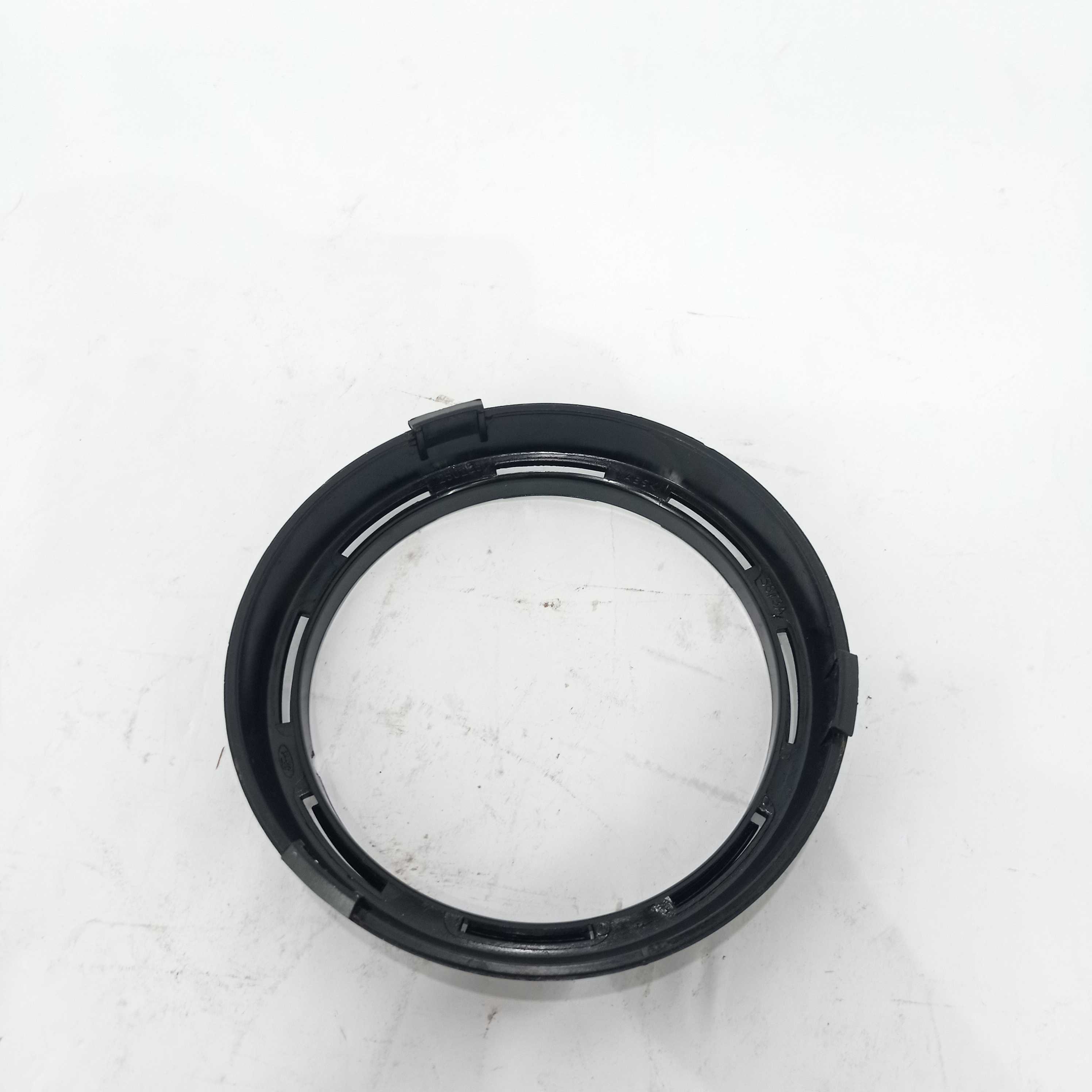 Anel Aro De Coifa Ford New Fiesta 2015 250225 2
