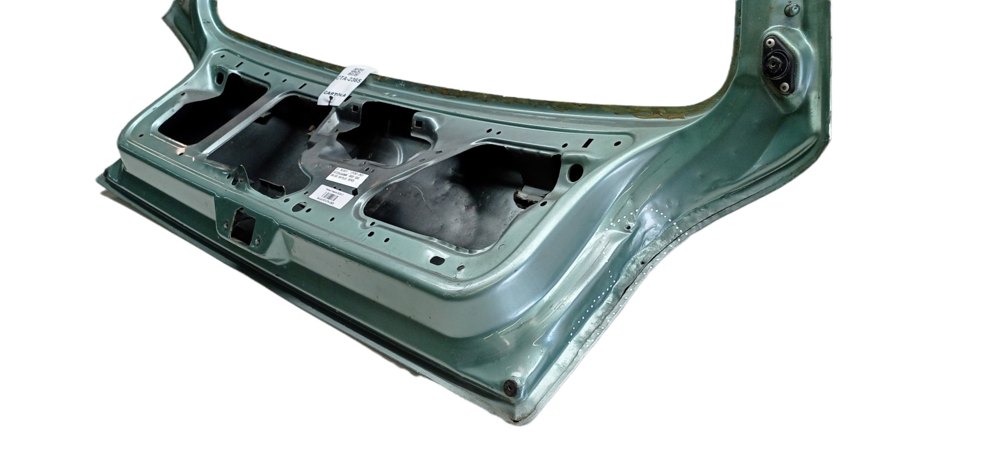 Tampa Traseira Volkswagen Gol G3 – 2000 Para Recuperar 3