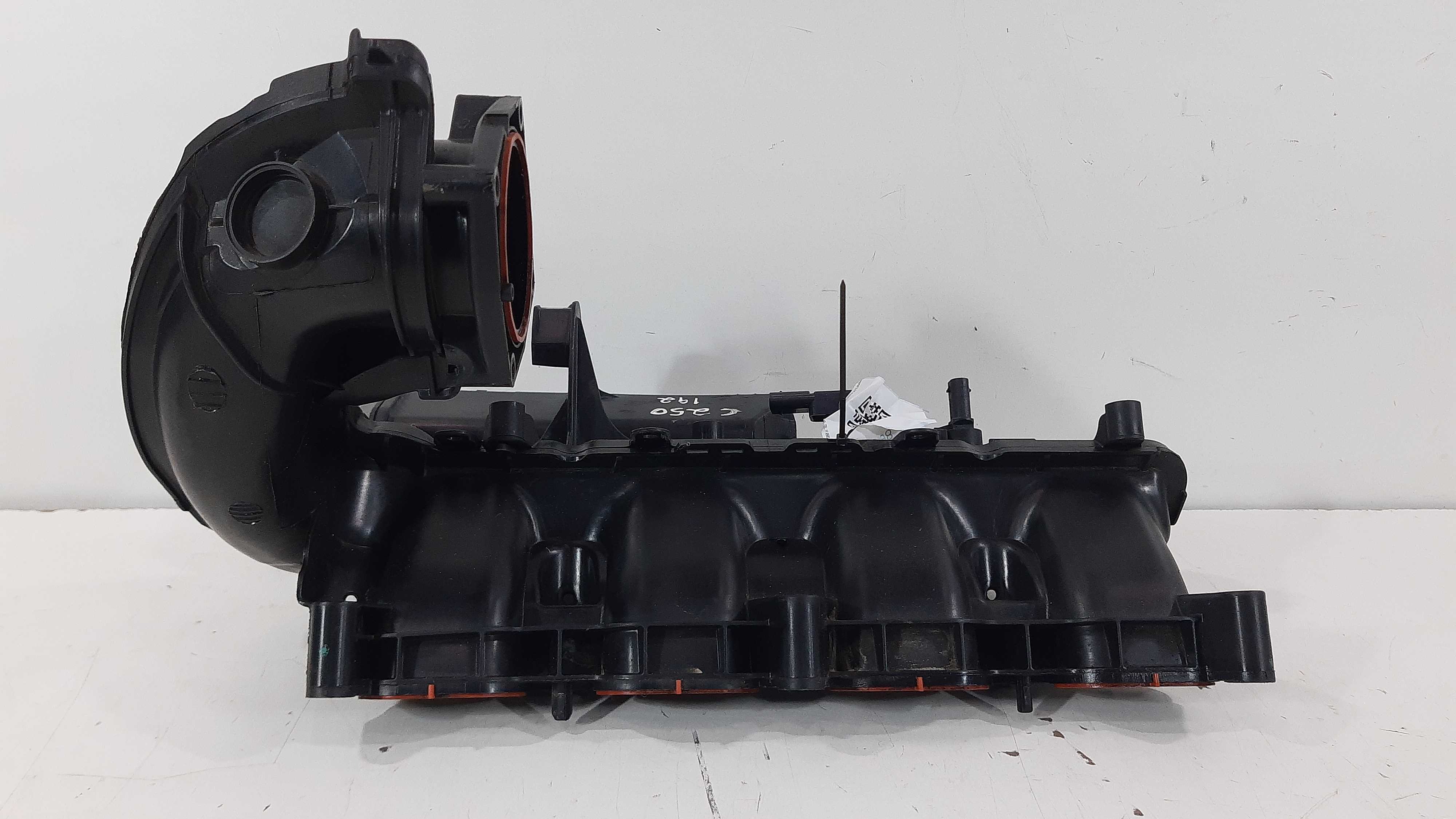 Coletor Admissão Mercedes C250 C180 2015 2016 2017 2018