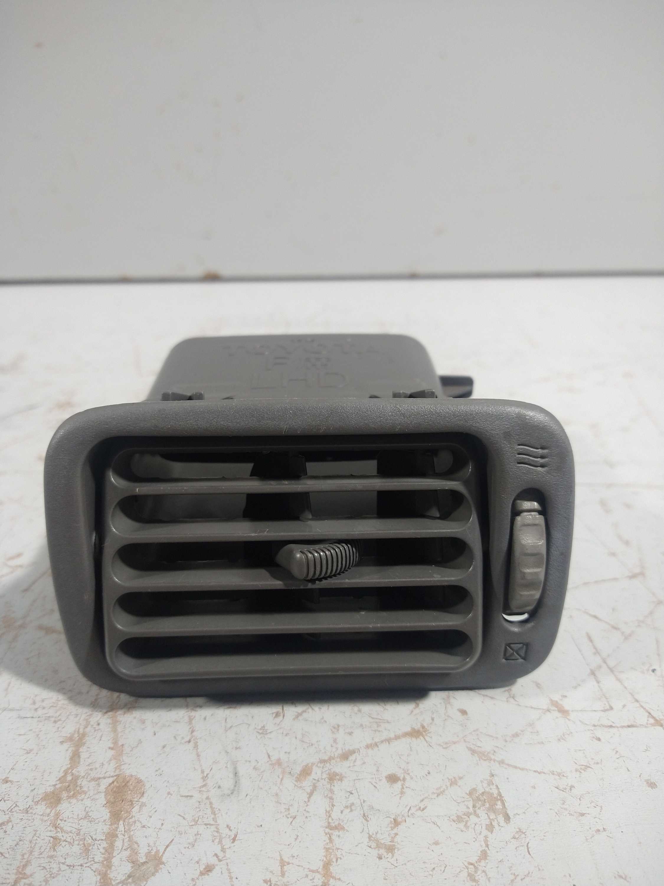 Difusor Ar Do Painel Toyota Corolla L/d 1999 Usado Original