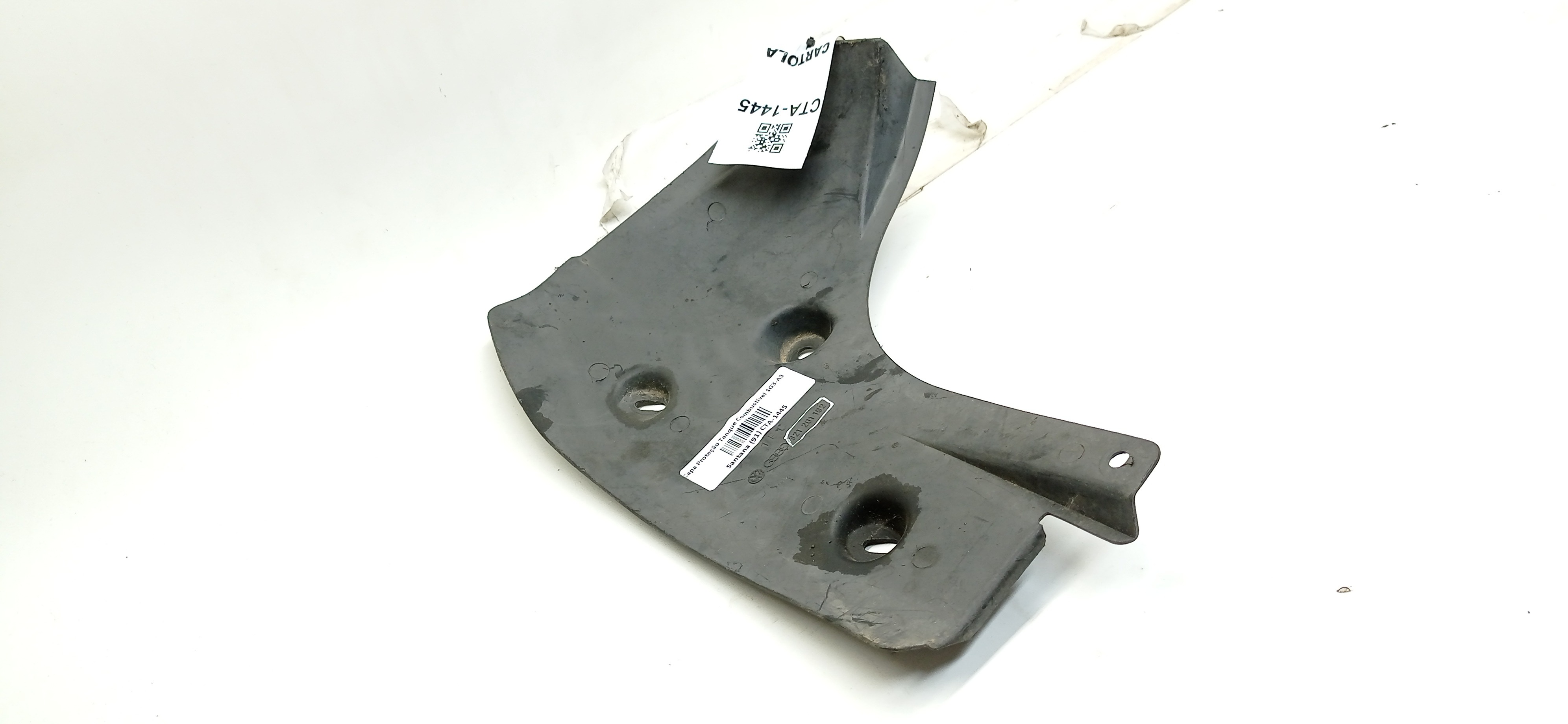 Capa Proteção Tanque Combustível VW Santana 1990 3