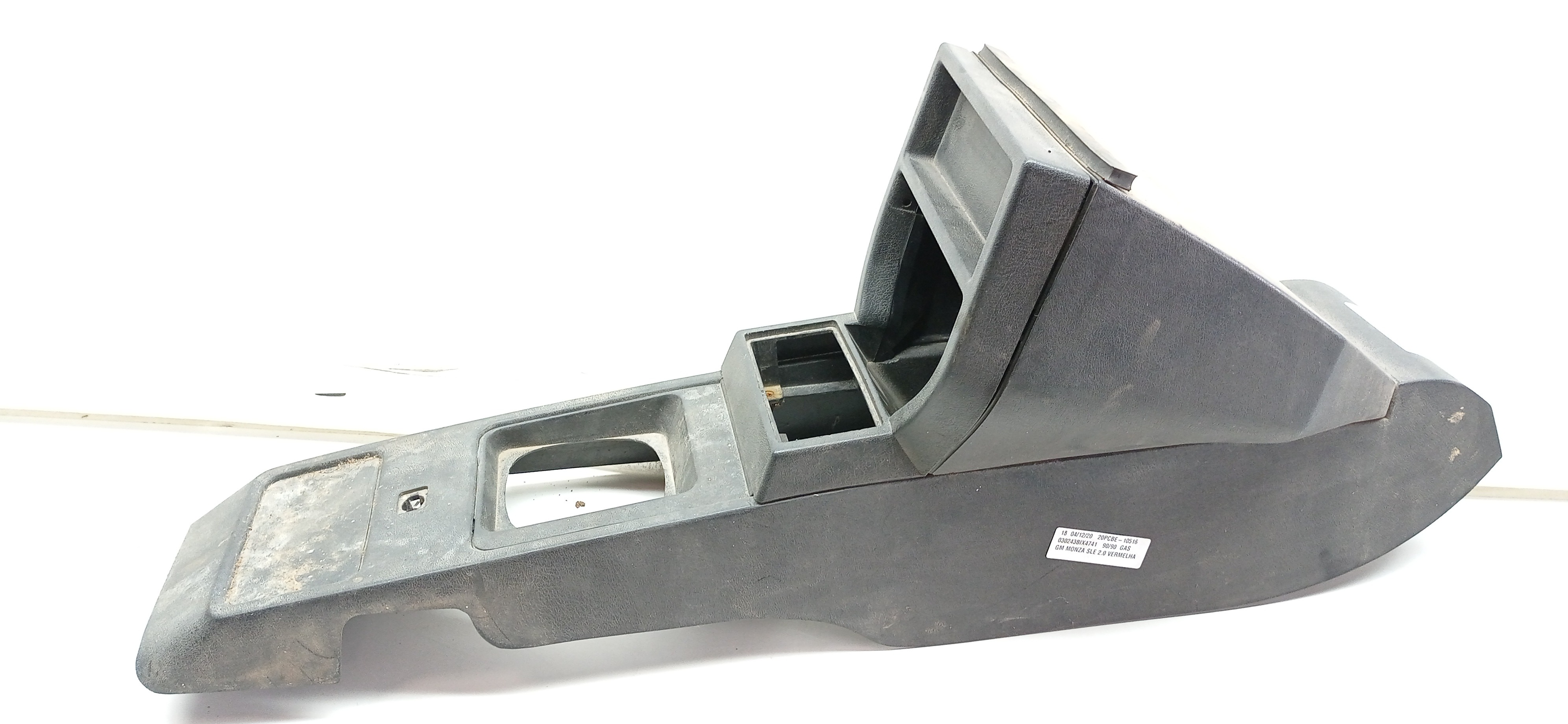 CONSOLE CENTRAL GM MONZA 1984 1