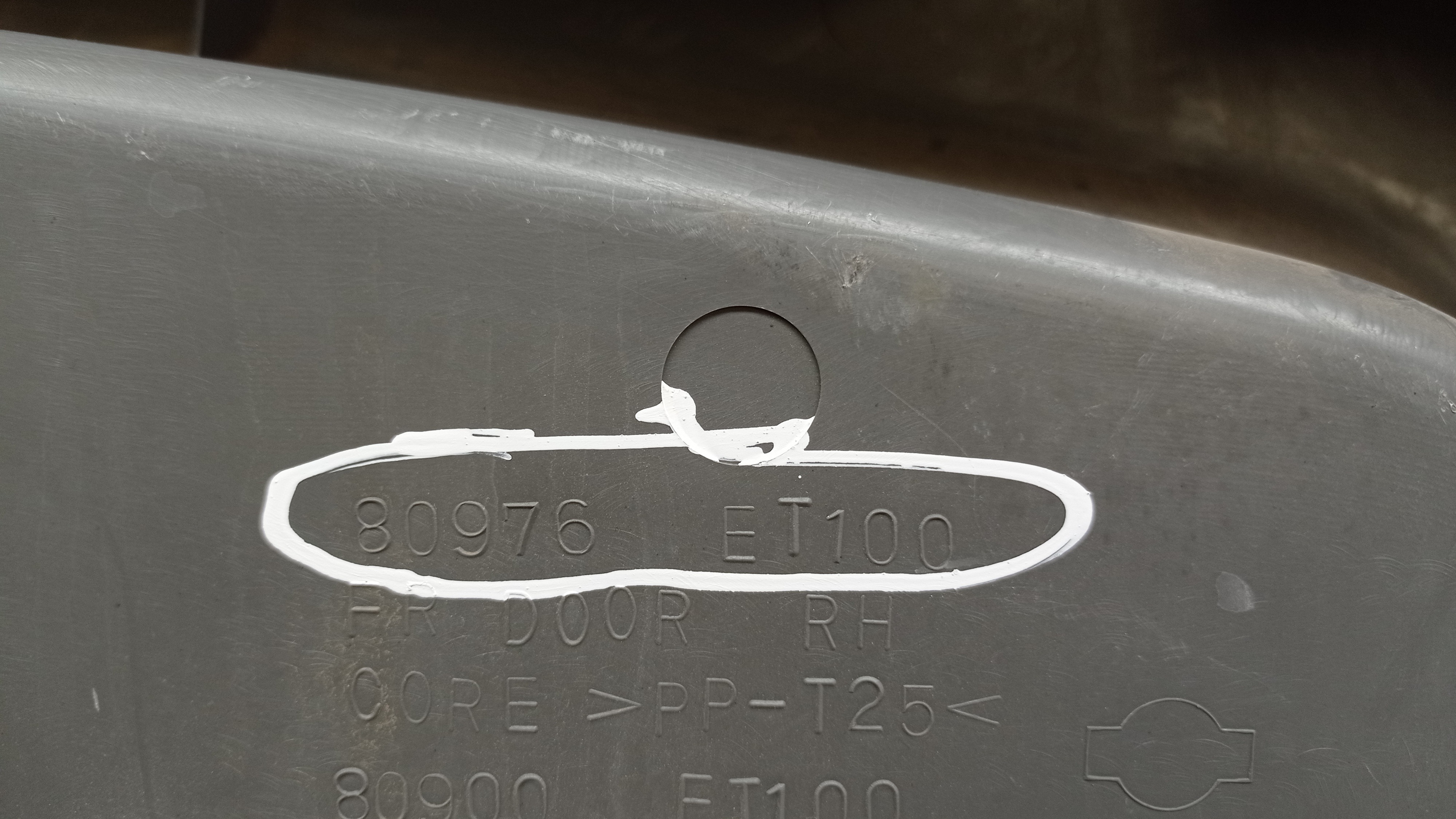 80976 et100  Forro Porta Dianteira Direita Nissan Sentra 10 8