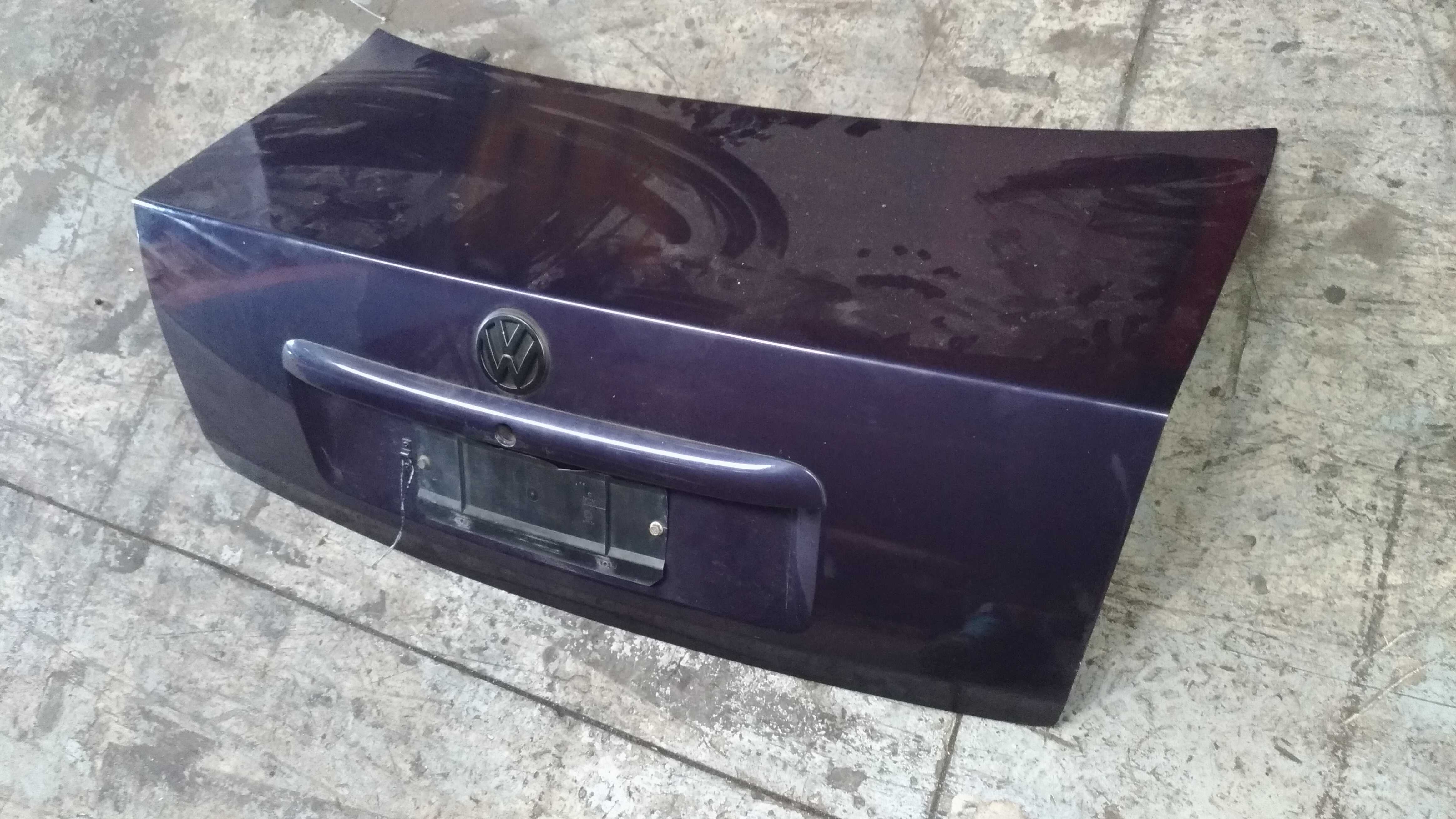 Tampa Traseira Vw Passat 1998 V266 4