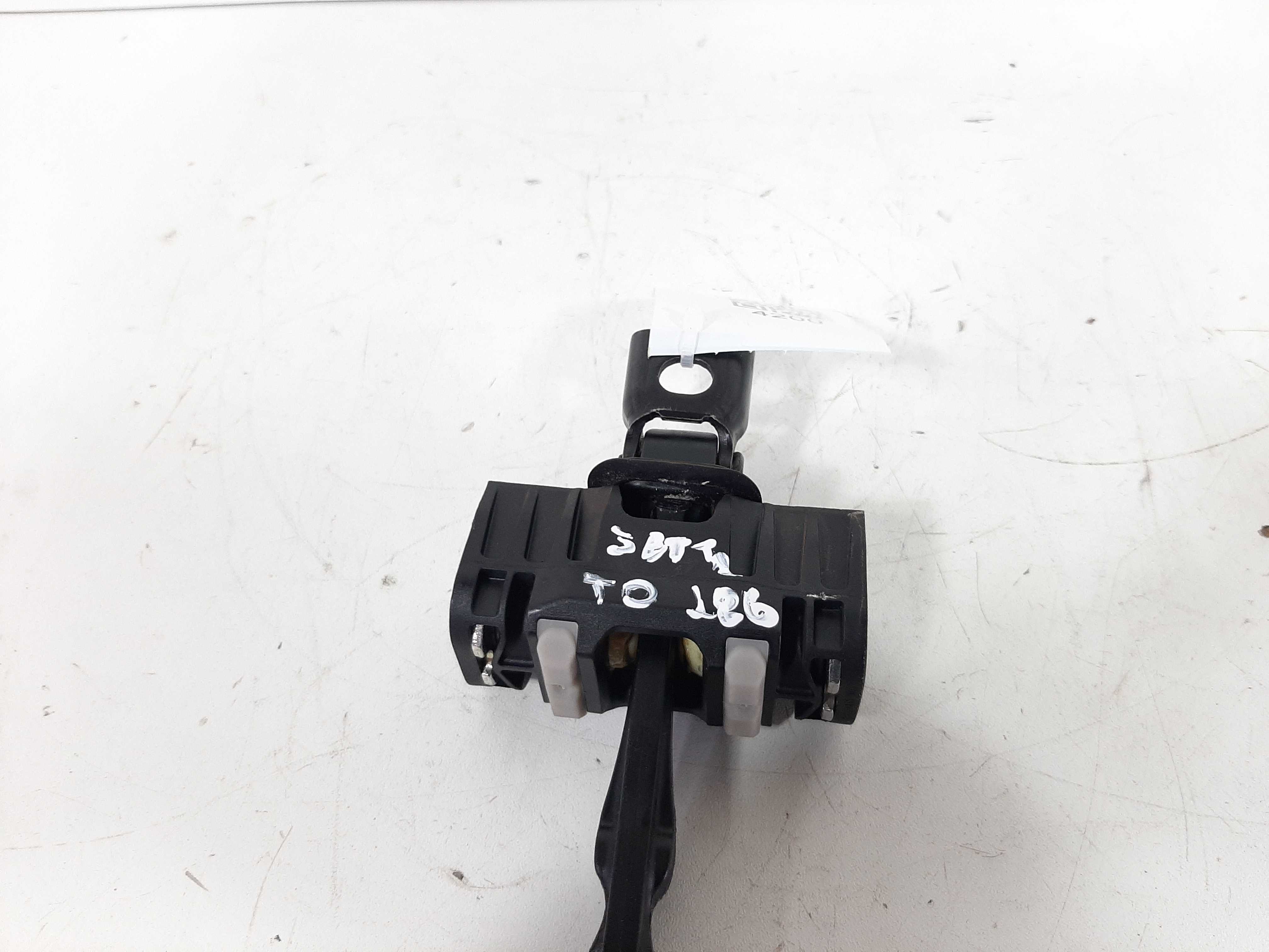 Limitador Porta Traseiro Direito Vw Jetta 2014 2015 A 2017 7