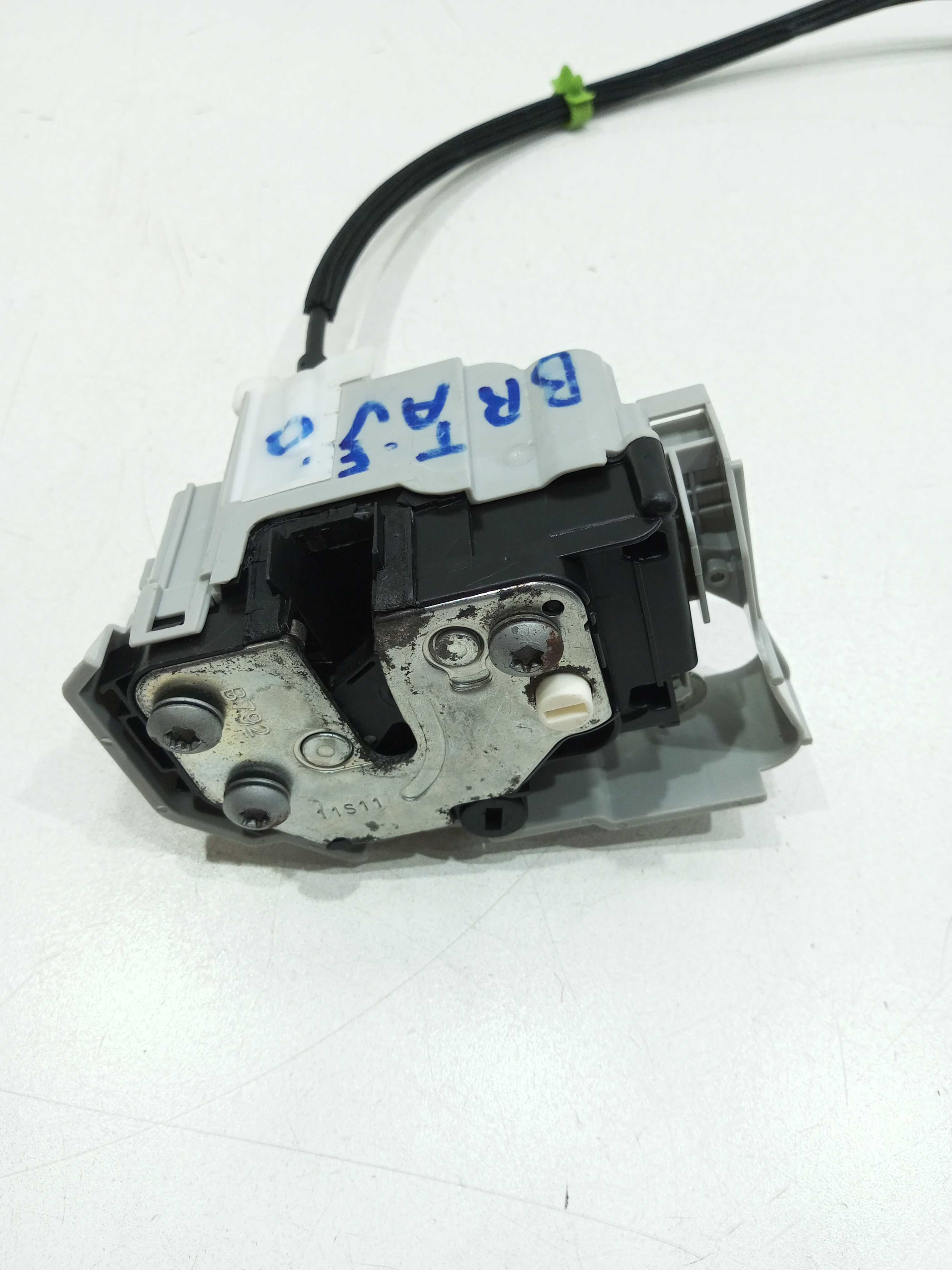 Fechadura Porta Traseira Esquerda Fiat Bravo 2012 4
