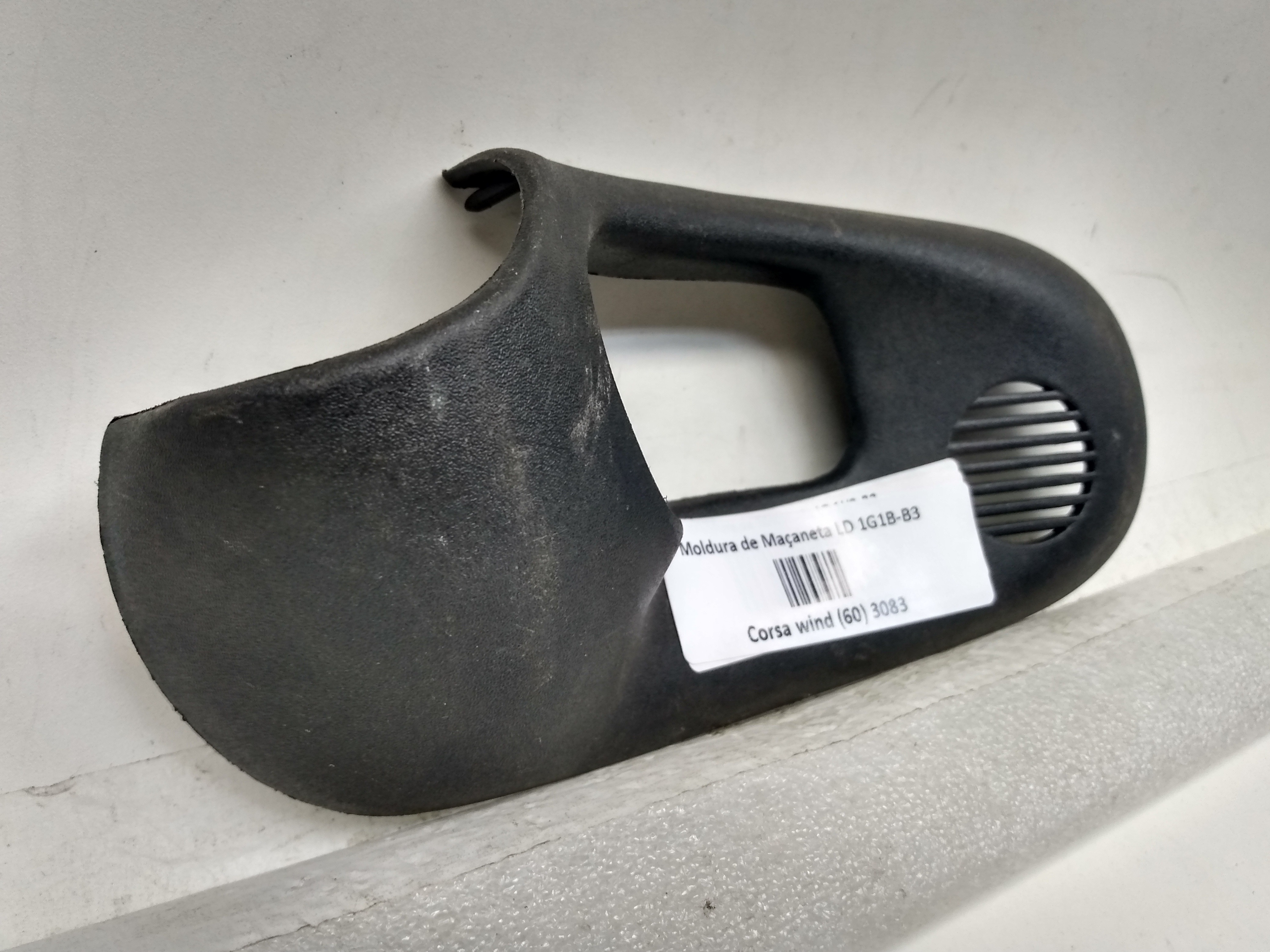 MOLDURA MAÇANETA INTERNA LD GM CORSA 2000 3