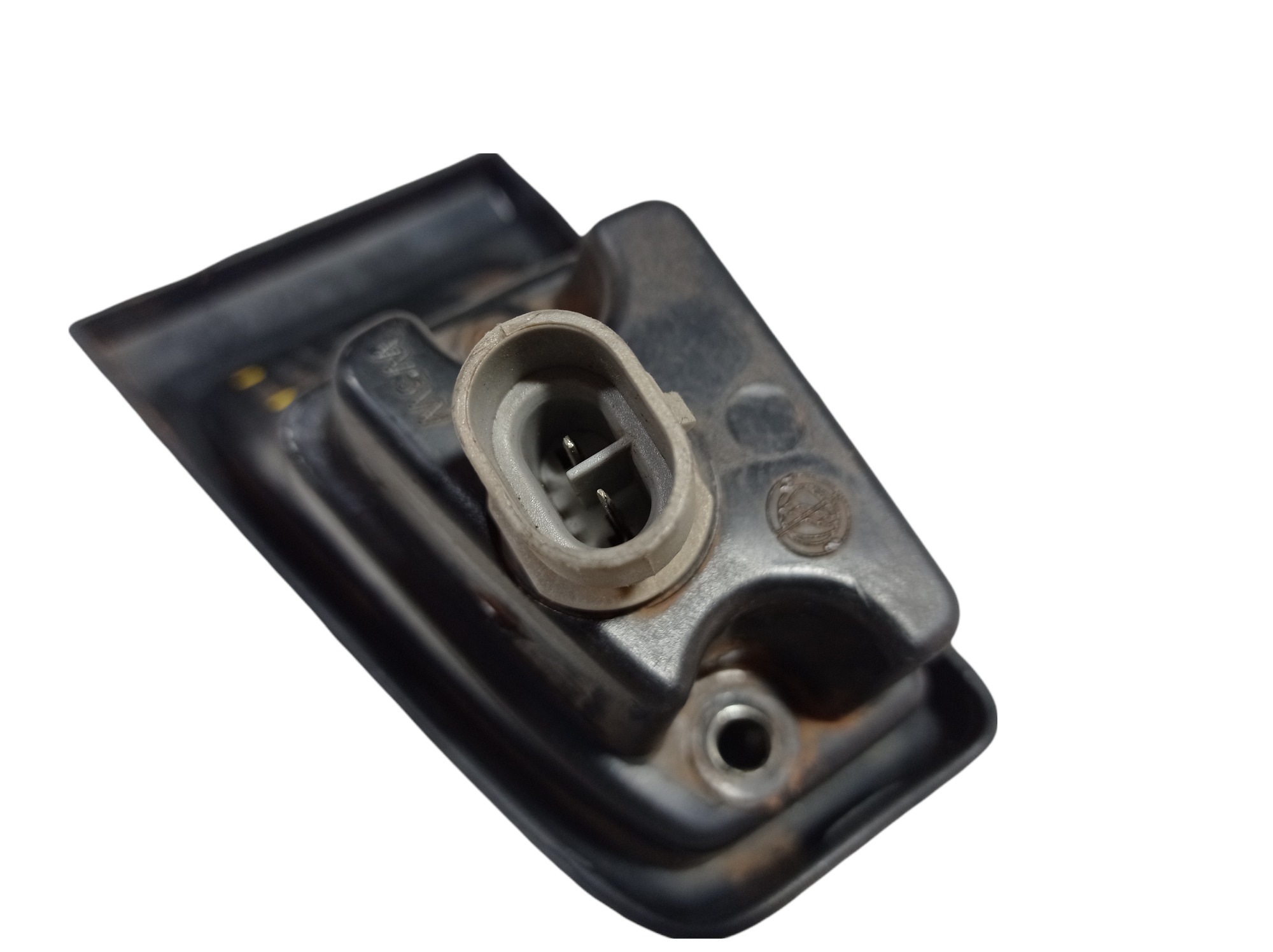 Luz Placa Esquerda Fiat Strada 1996 A 2014 V200 1