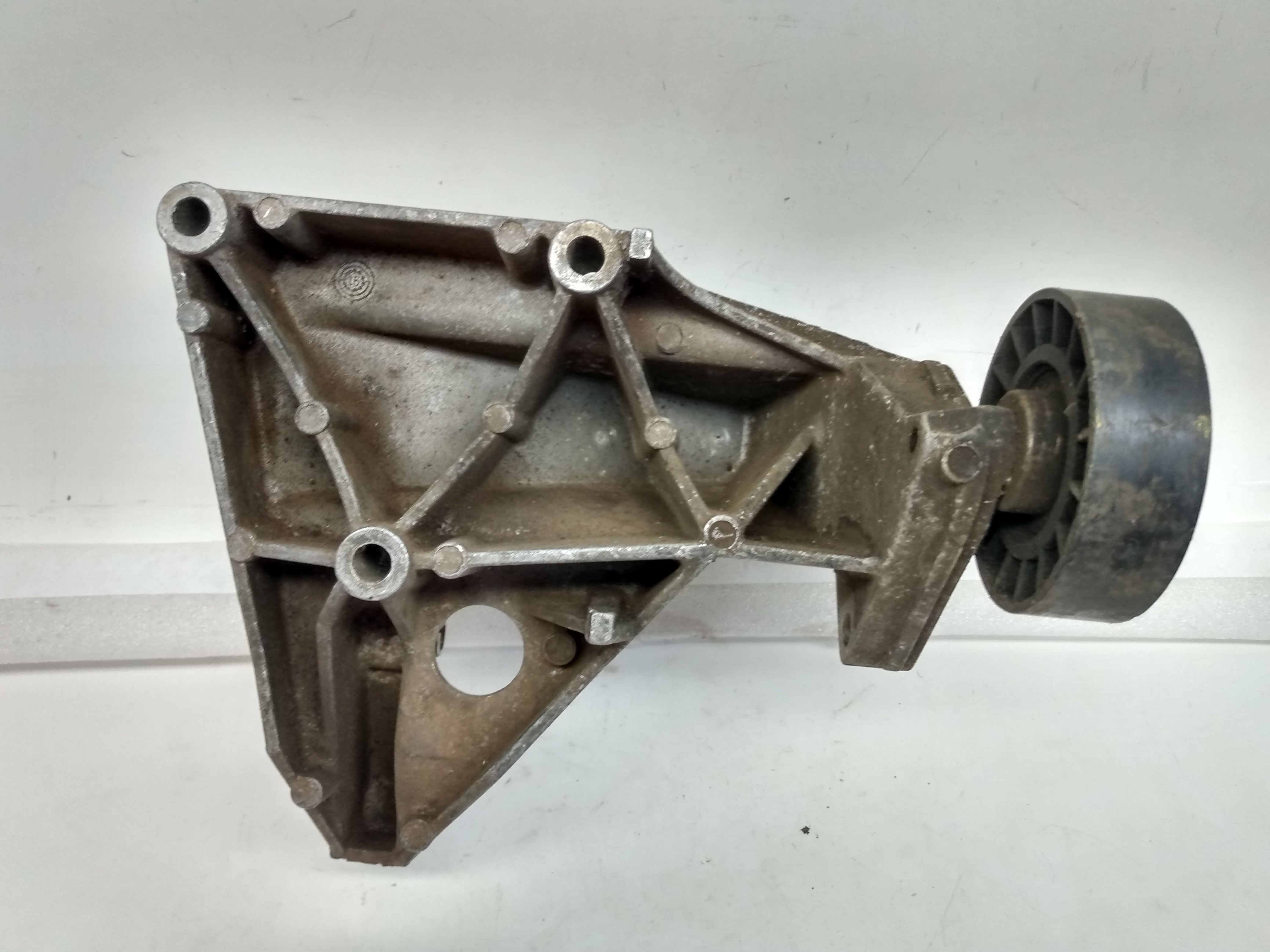Suporte Bomba Direção Omega 1994 1995 3
