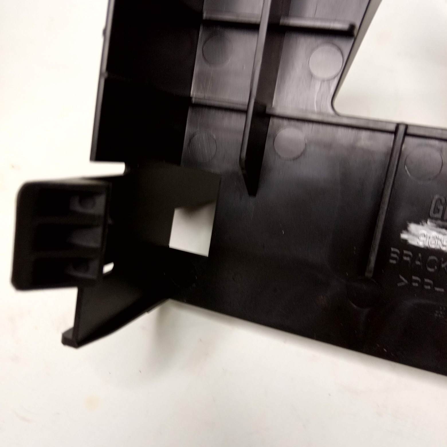 Suporte Modulo Bcm Chevrolet Onix 2013 2020 3