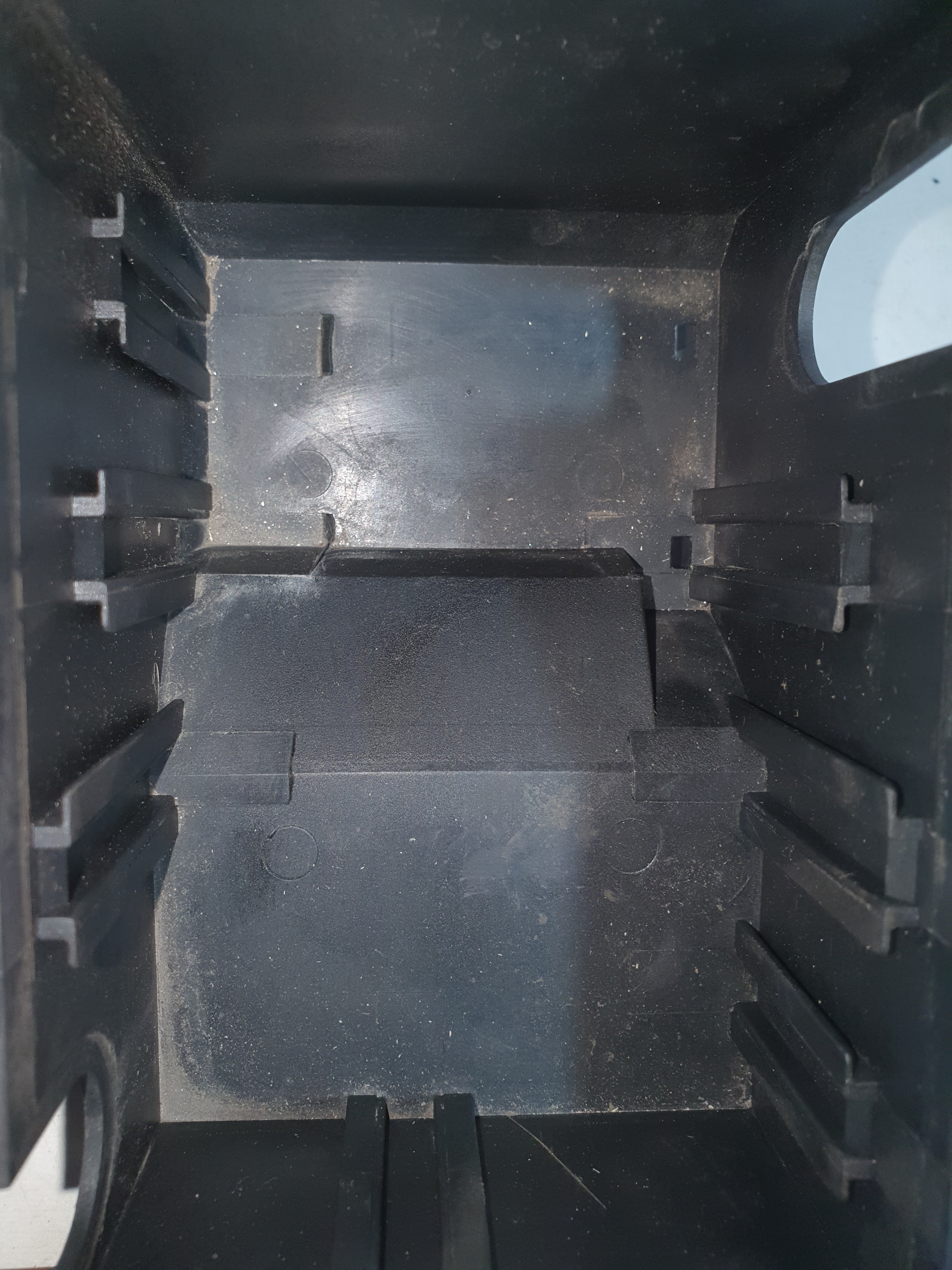 Suporte Caixa Fusível Rele Astra 2001 90560119 7