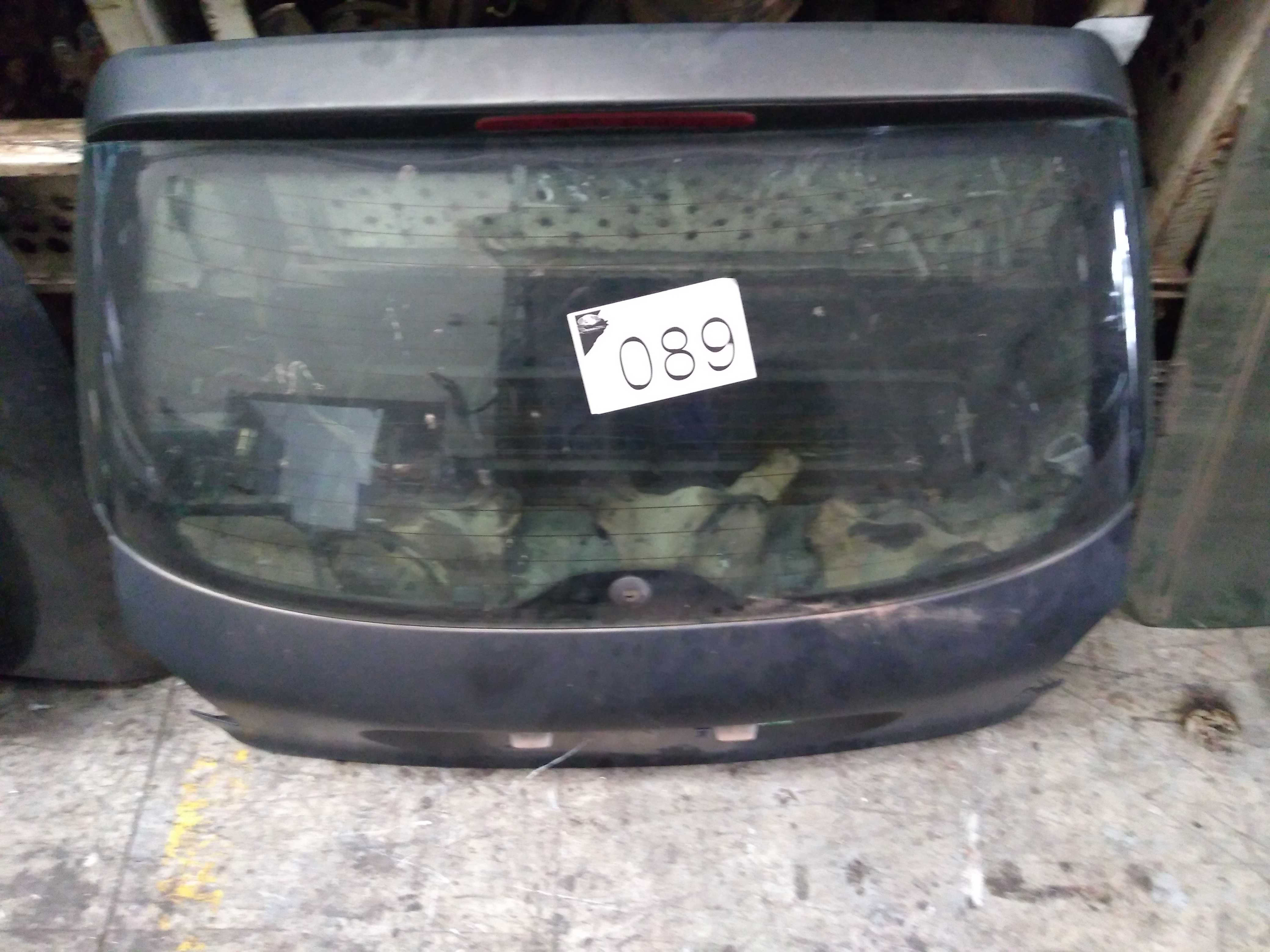 Tampa Traseira Peugeot 206 2005 A 2008 V273 2