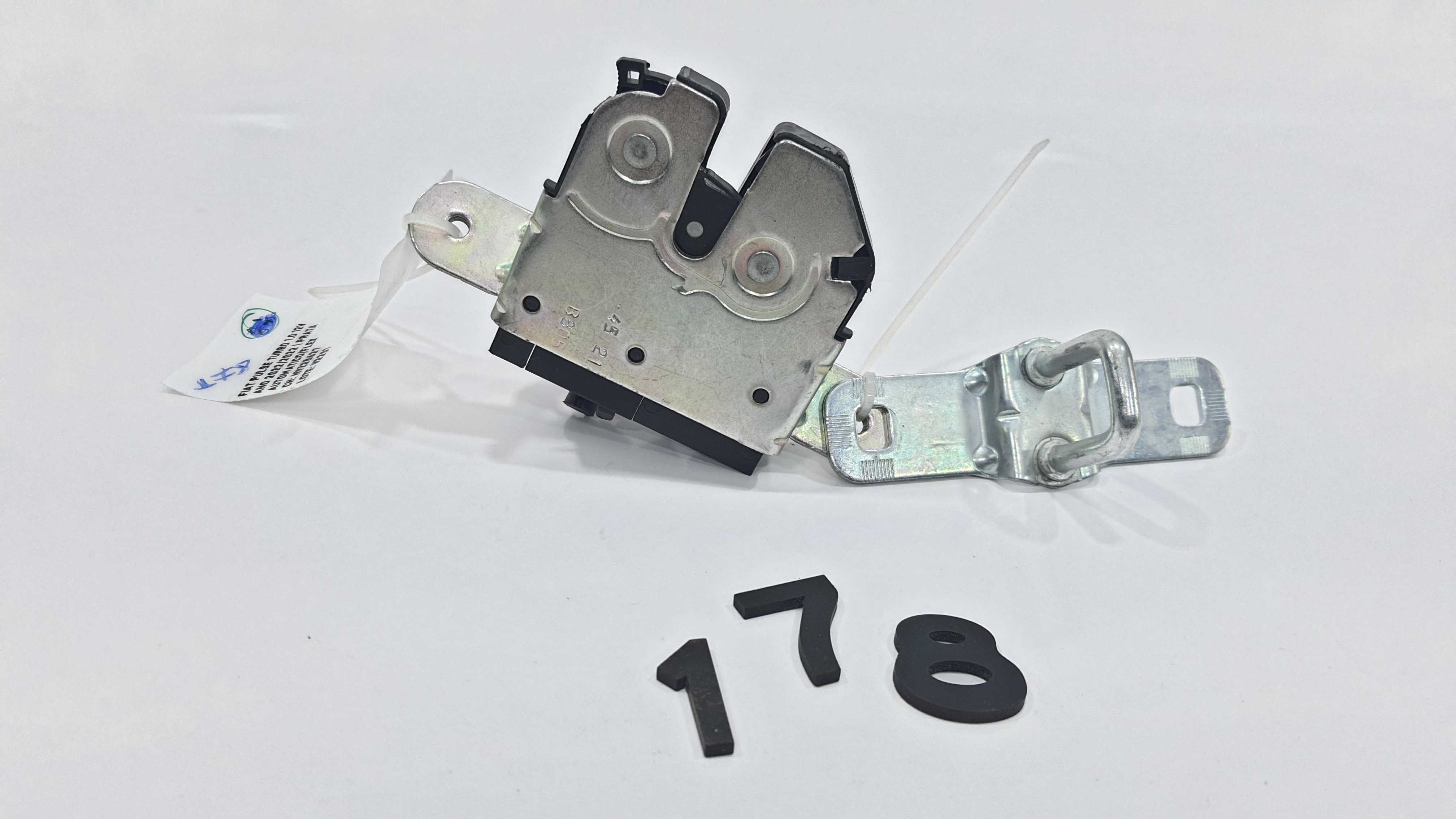 Fechadura Tampa Traseira Fiat Pulse Turbo 2022 V2251 3