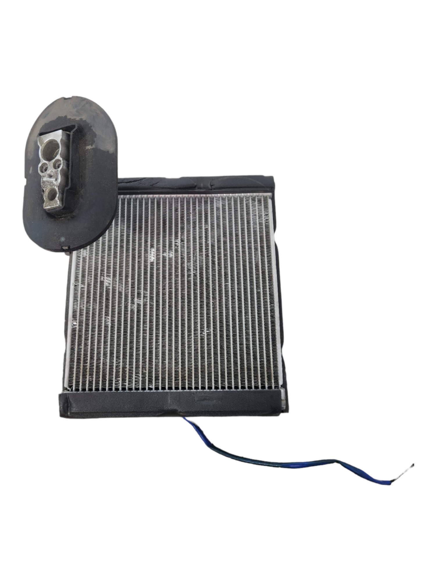 Radiador Ar quente  Nissan Versa 2020 1