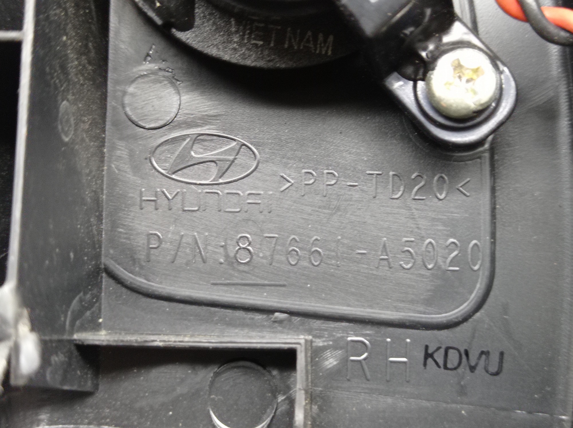 Acabamento Interno Retrovisor Direito Hyundai I30 2016 Preto 3
