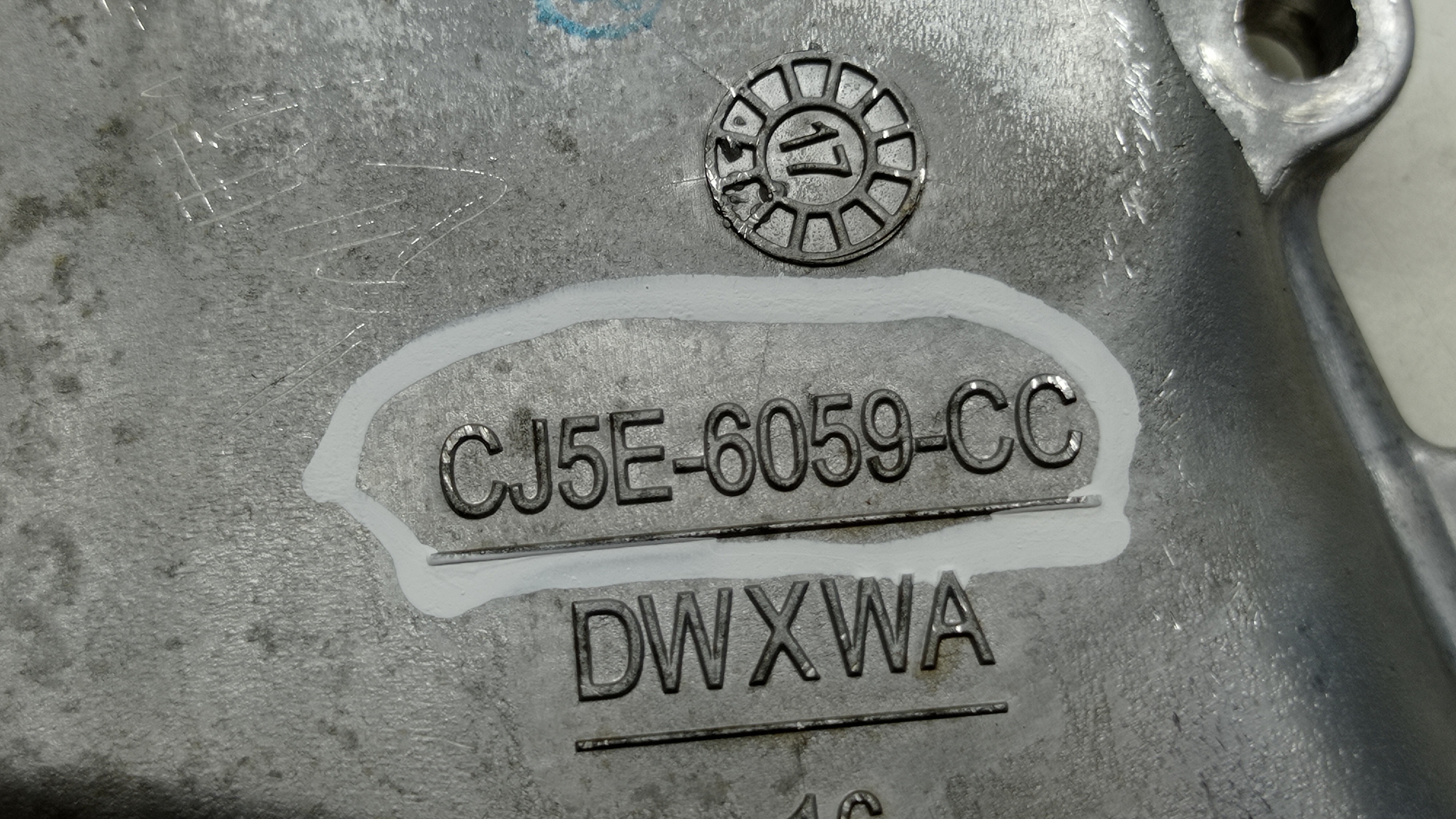 Cj5e 6059 cc  Tampa Frontal Motor Ford Fusion 2.0  2018 7