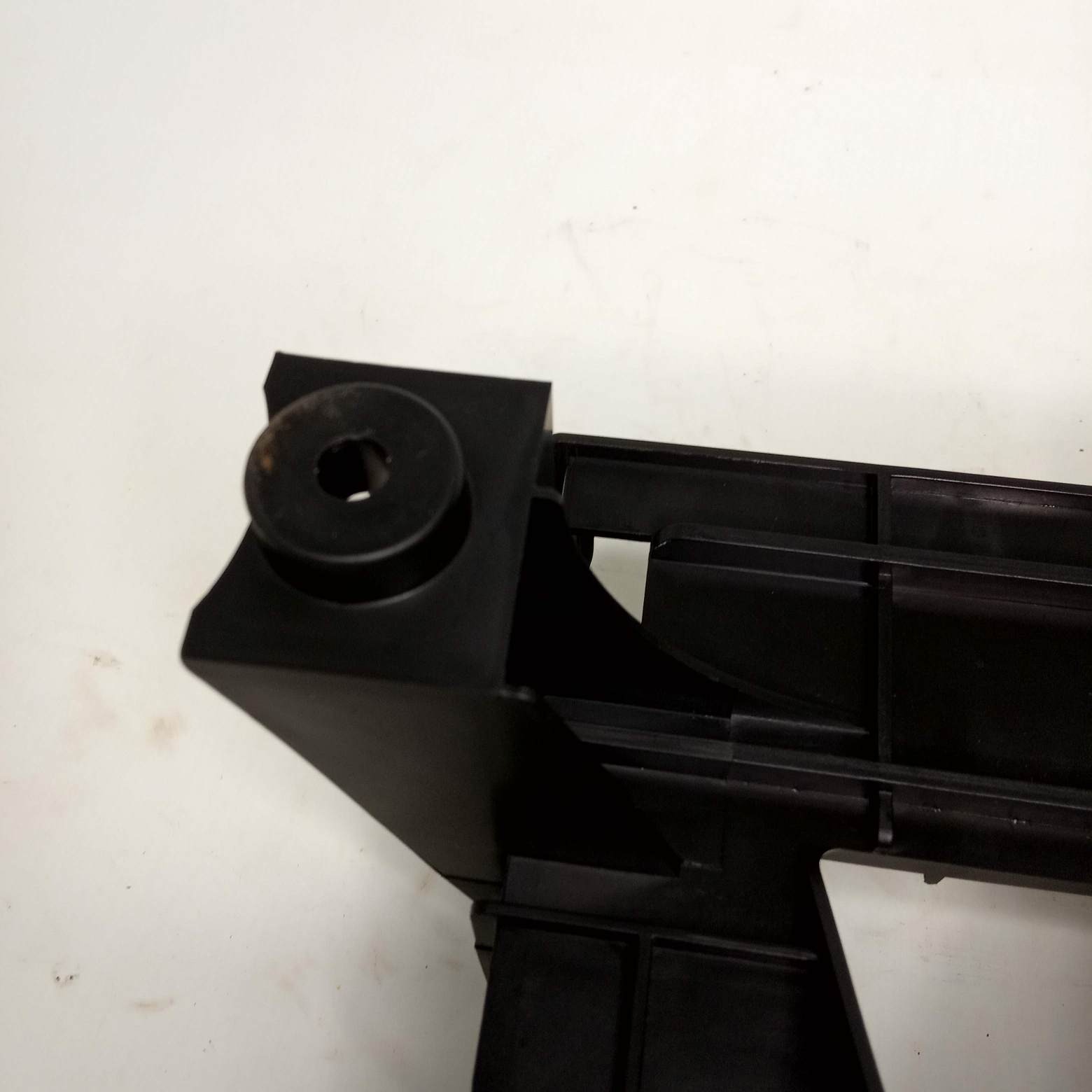 Suporte Modulo Bcm Chevrolet Onix 2013 2020