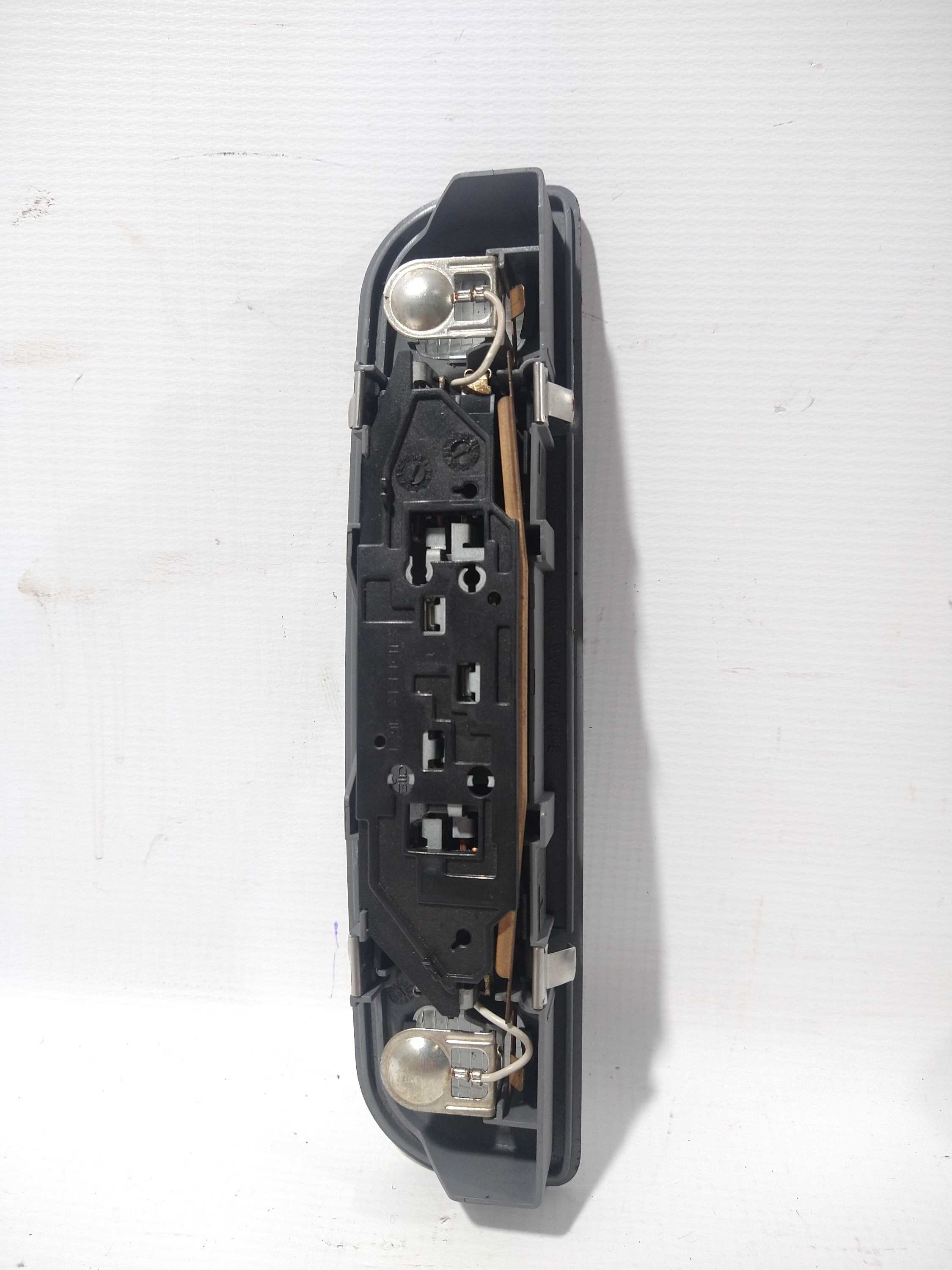 Botão Luz Teto Cortesia Interior Traseira Audi A4 3