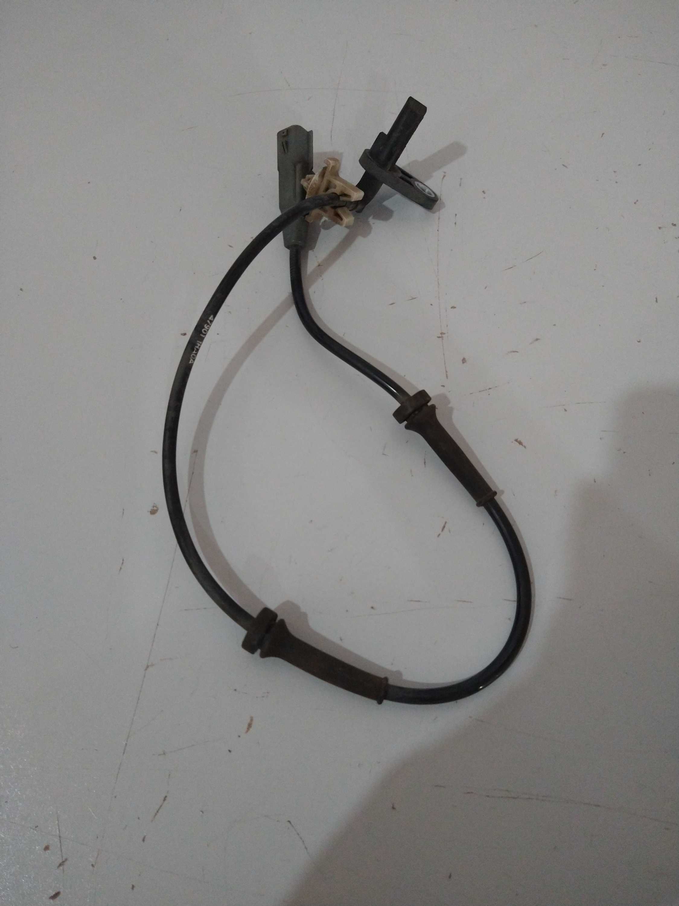 Sensor Abs Traseiro L/e March 2014 Usado Original 5