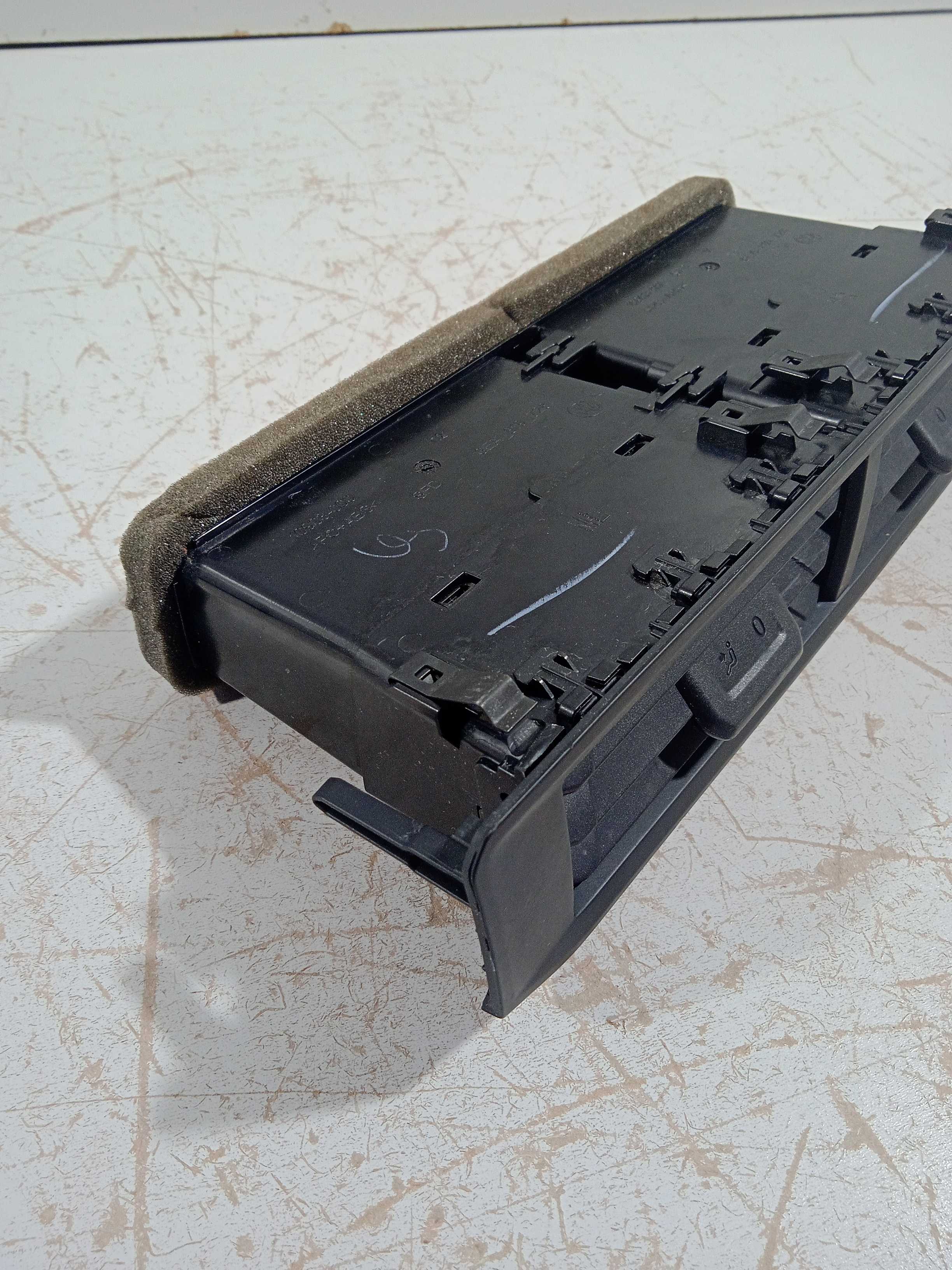 Difusor Ar Central Vw Polo Msi 2018 Usado Original 3