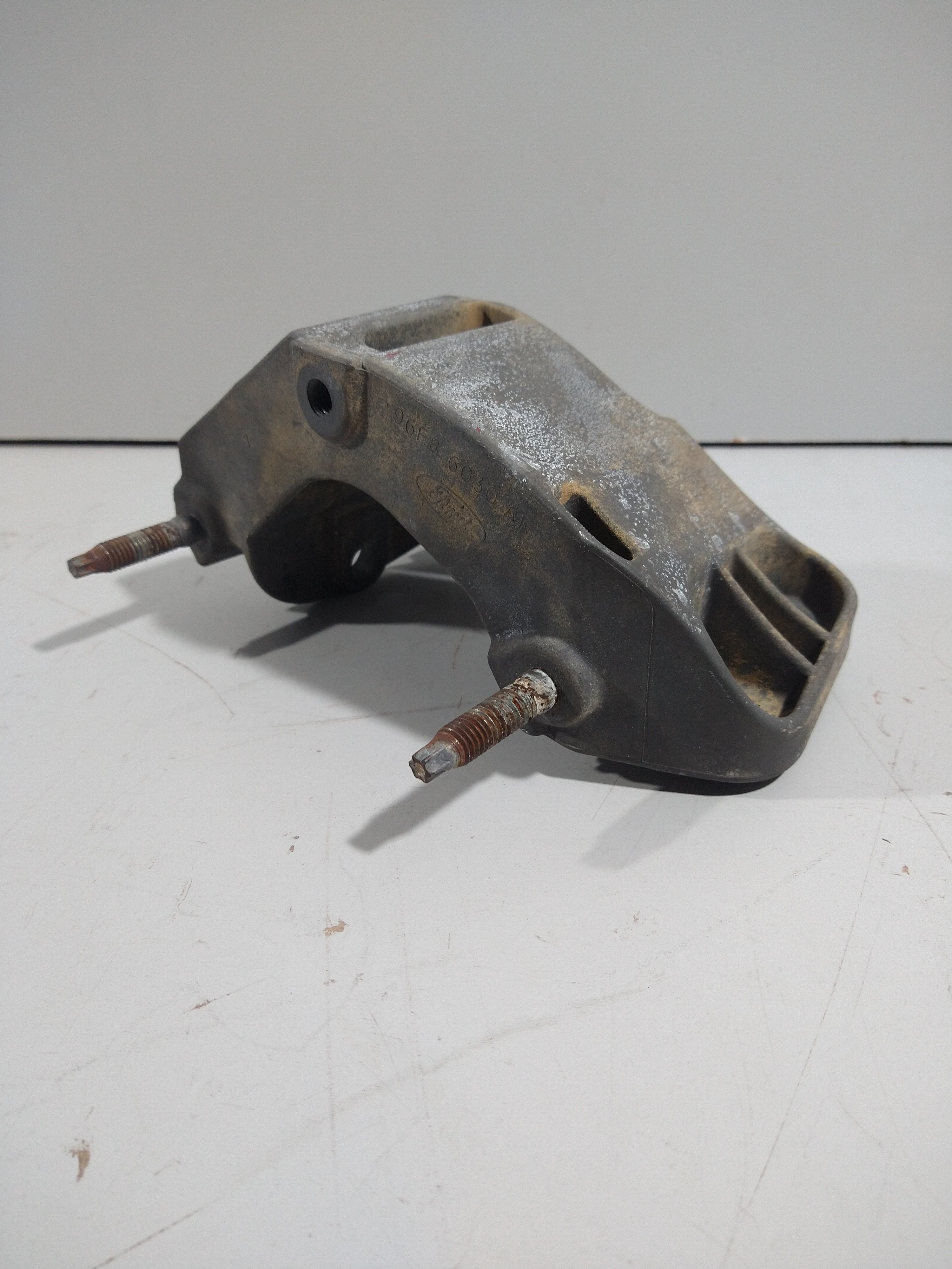 Suporte Coxim Motor Fiesta 1997 Usado Original