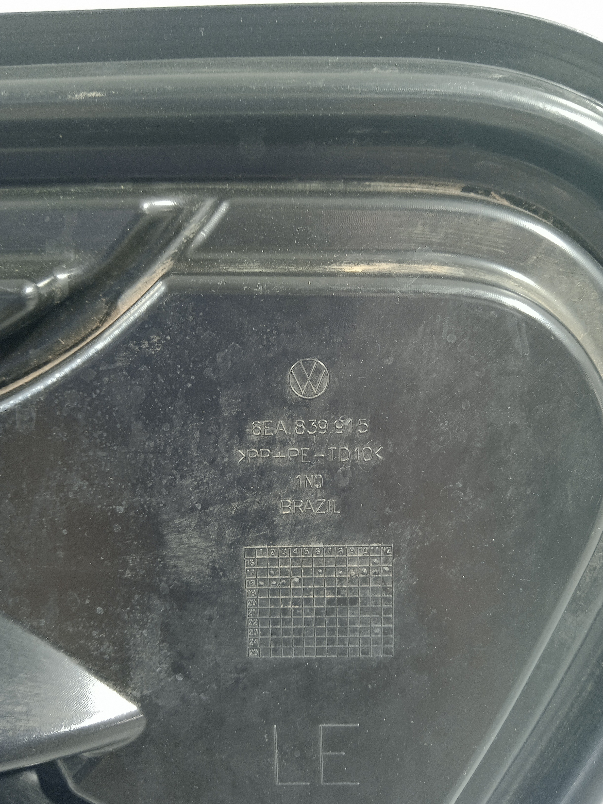Tampa Da Porta Traseira Esq Polo Msi 2018 Usado Original 5