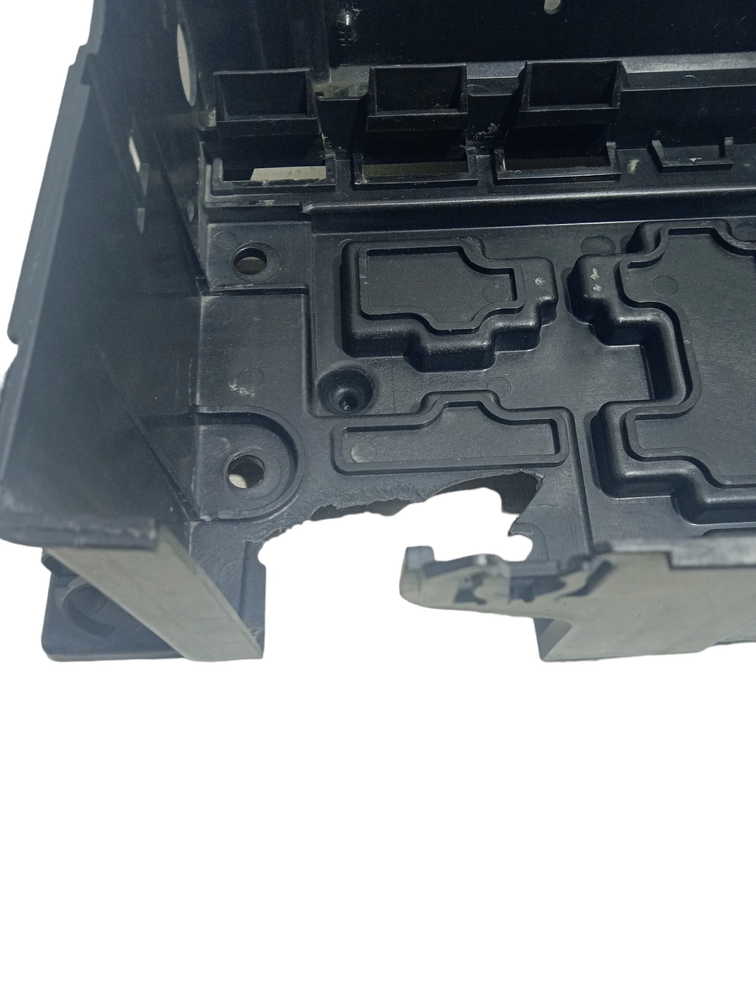 Suporte Bateria Citroen Aircross 2011 4