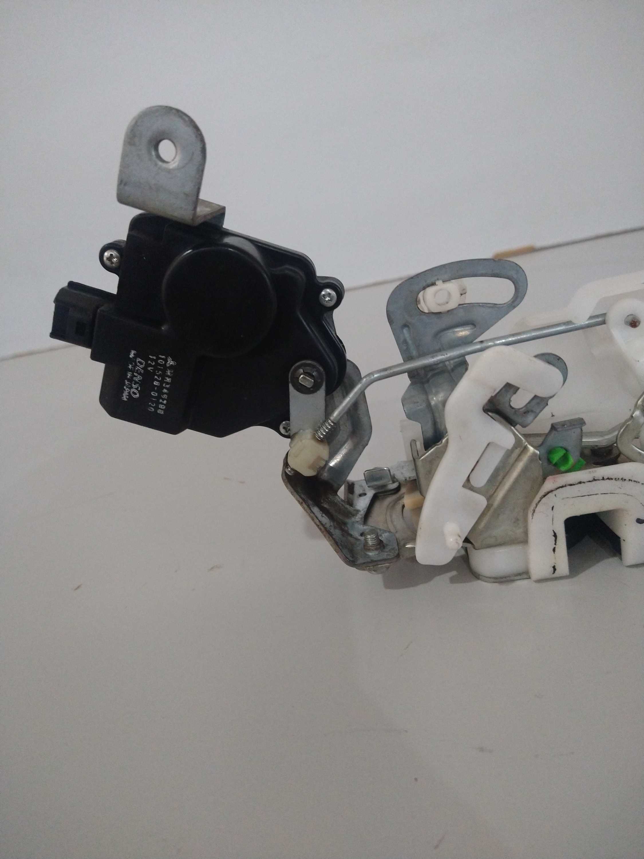 Fechadura Traseira Direita Elétrico Pajero Tr4 Usado Ori 2
