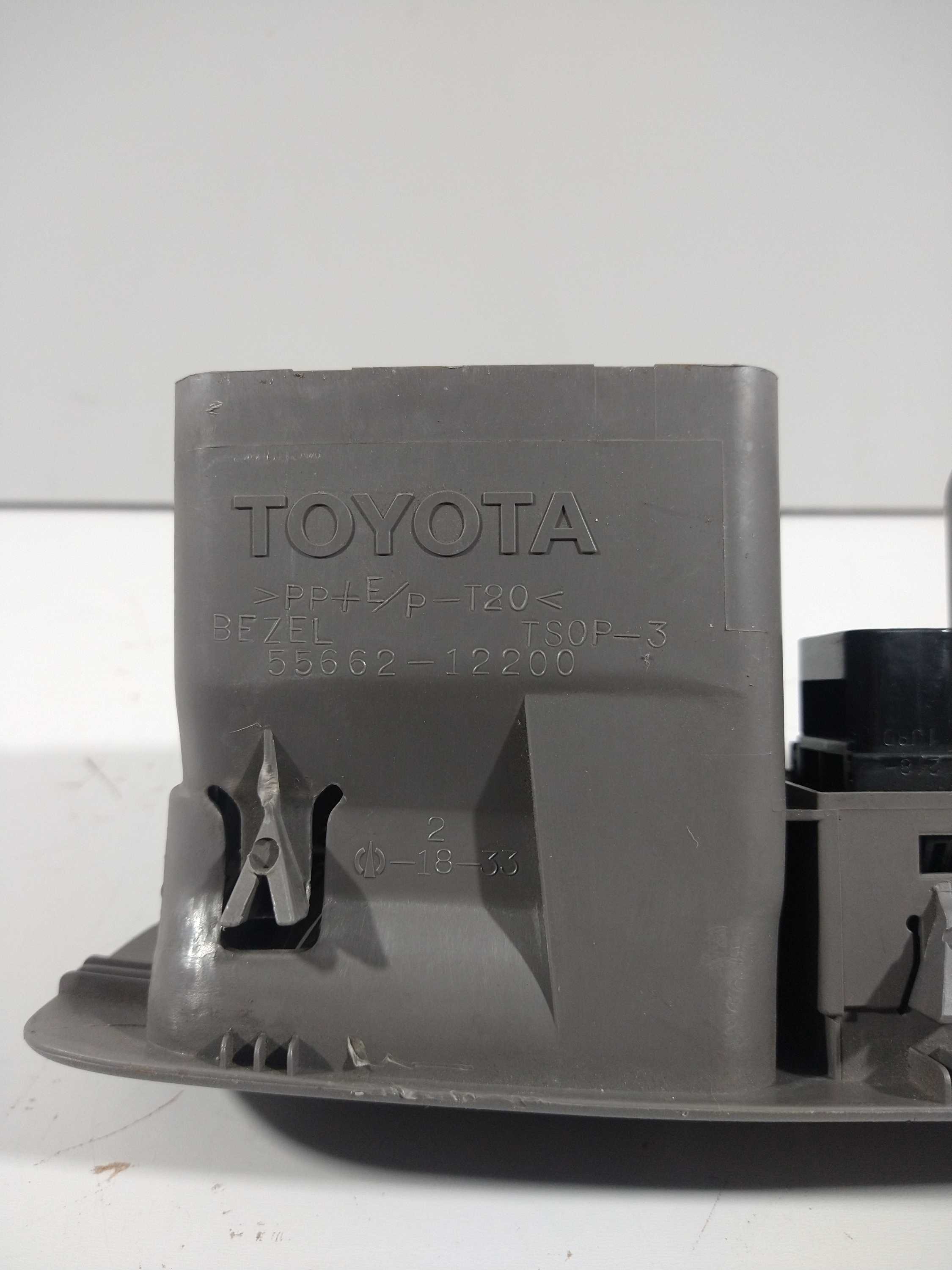 Difusor De Ar Central Toyota Corolla 99 Usado Original 3
