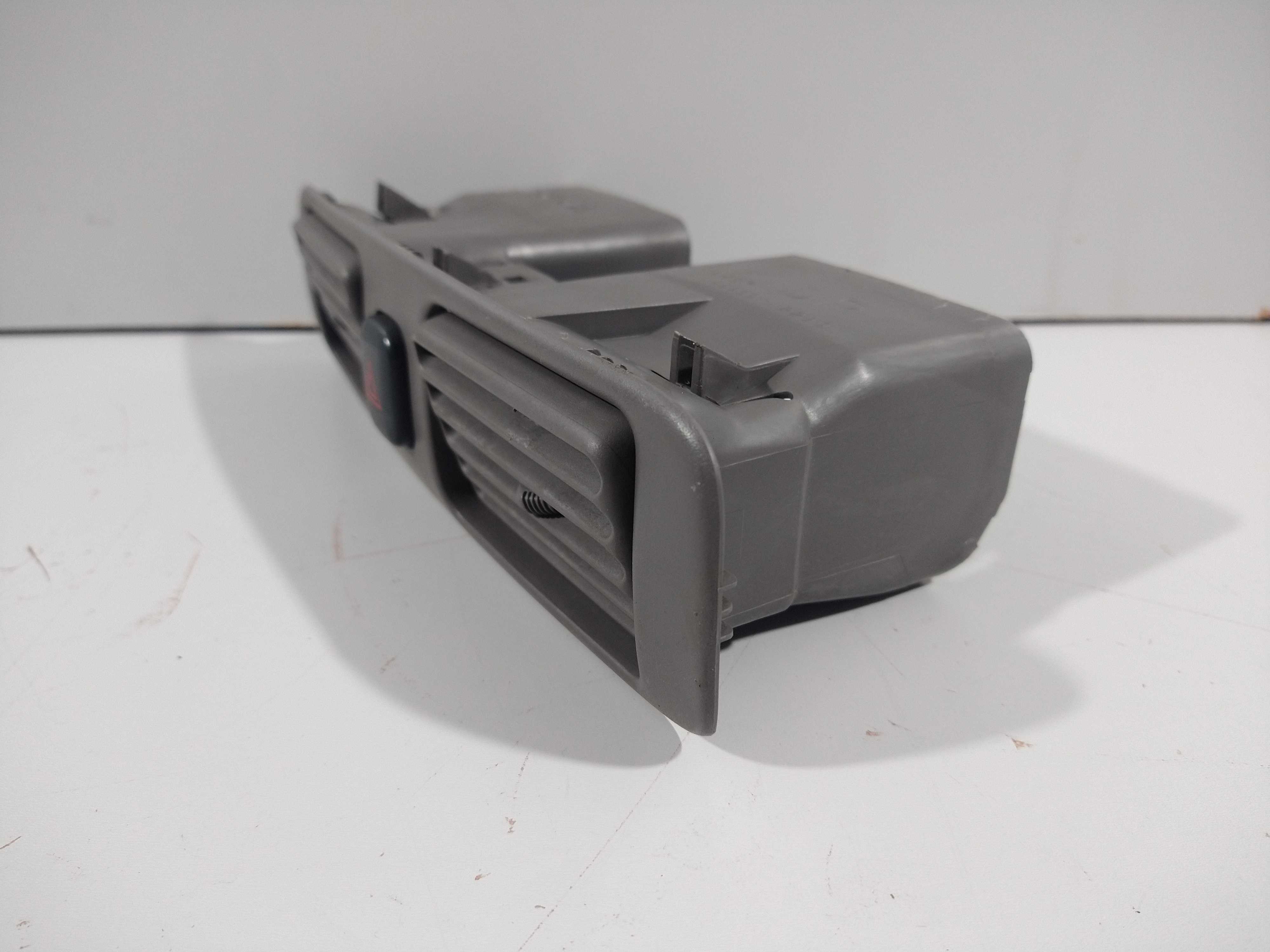 Difusor De Ar Central Toyota Corolla 99 Usado Original 2