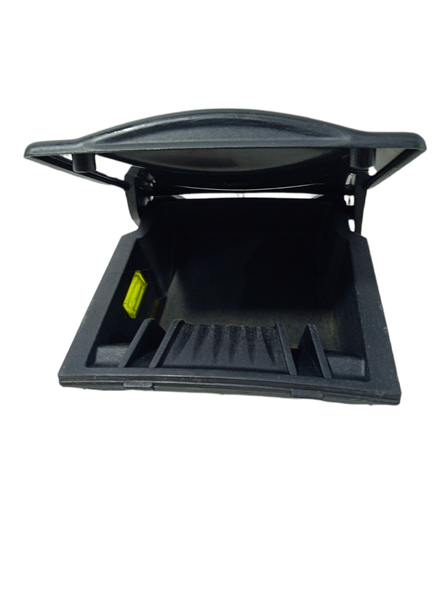 Cinzeiro Console Central Citroen C4 2013 3