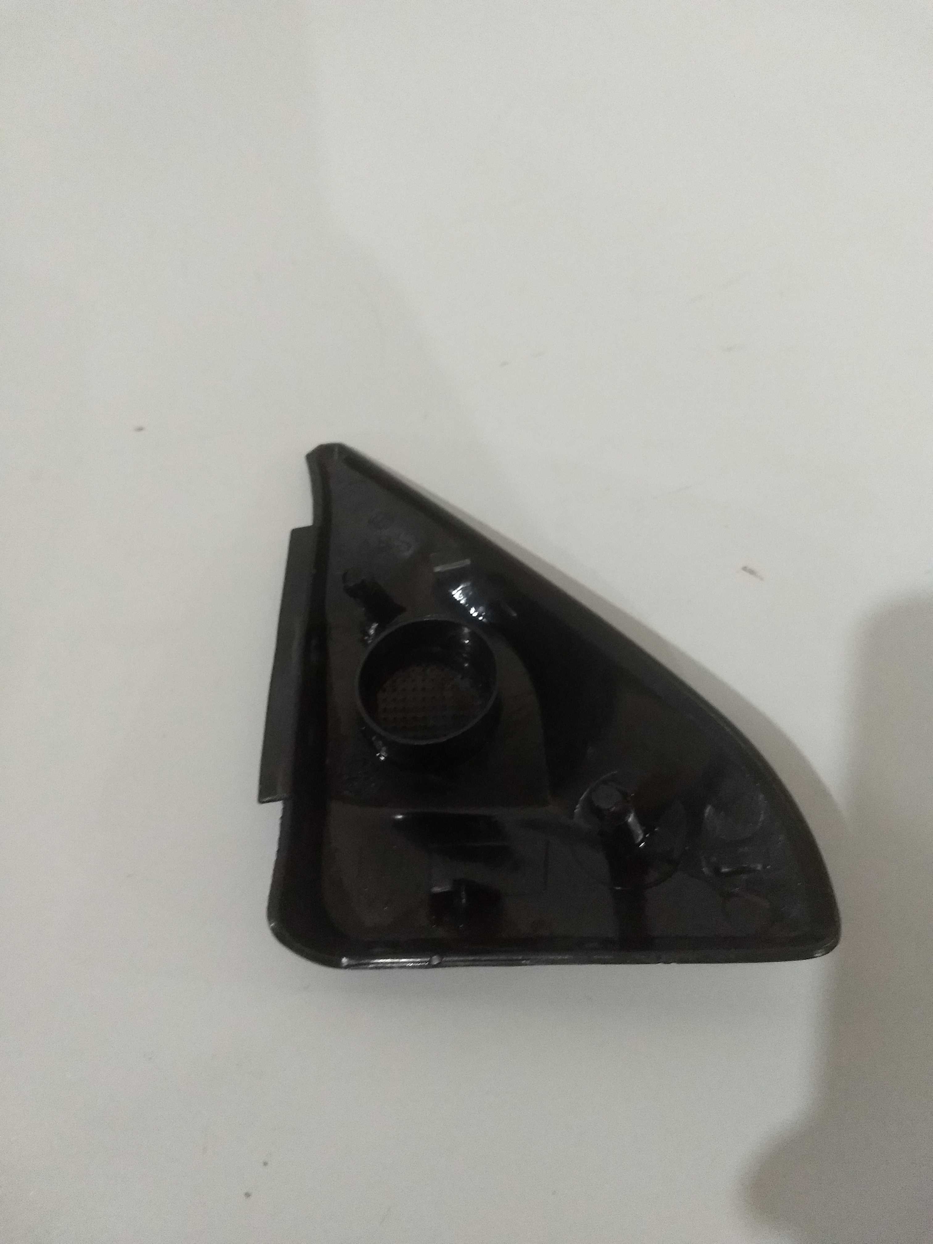 Acabamento Interno Retrovisor Uno 1995 Direito Usado  Preto