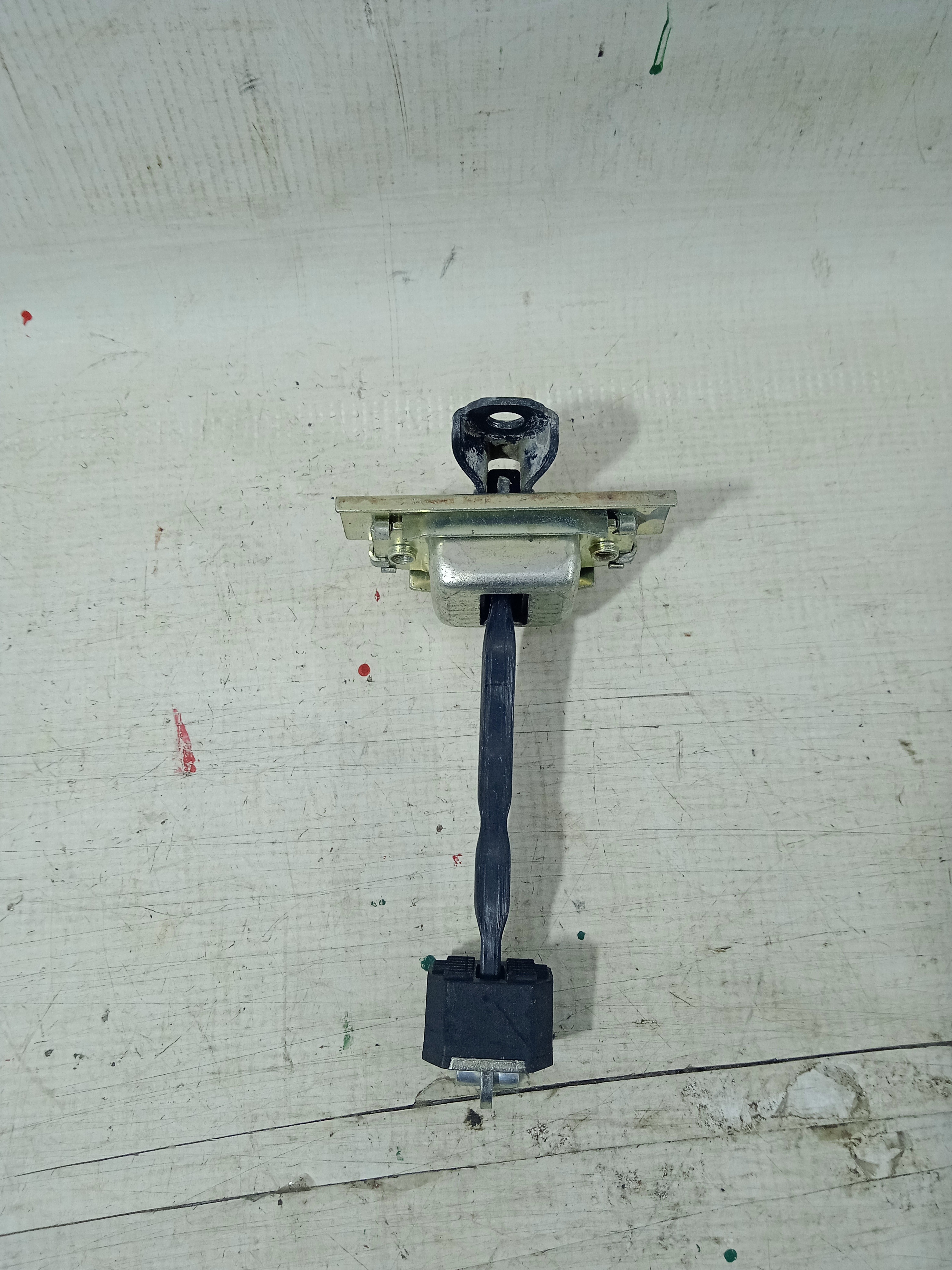 Limitador Da Porta Esquerdo Honda Hr-v 2016 4