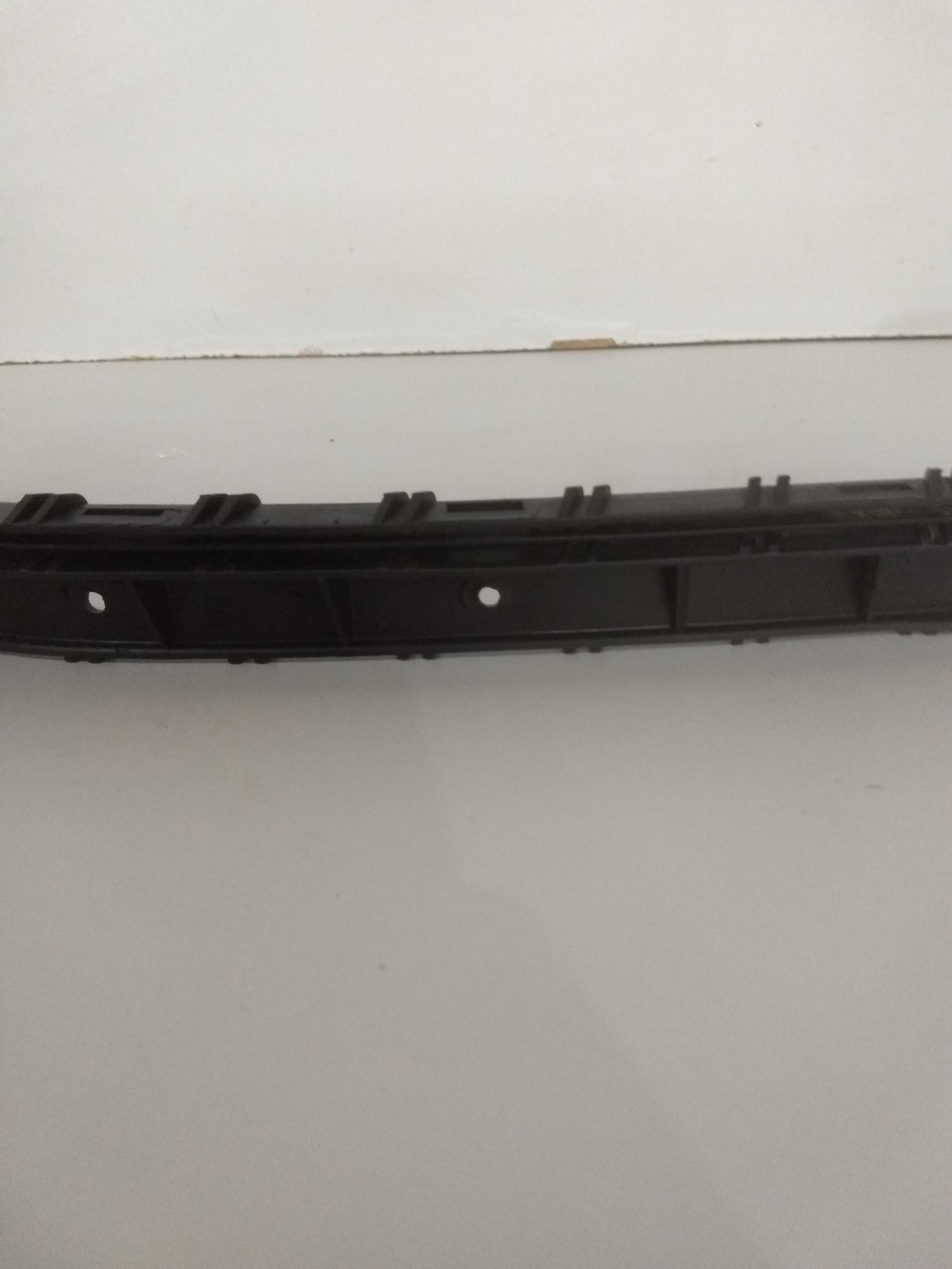 Suporte Guia Parachoque Traseiro L/d Zafira 2008 Usado Orig 3