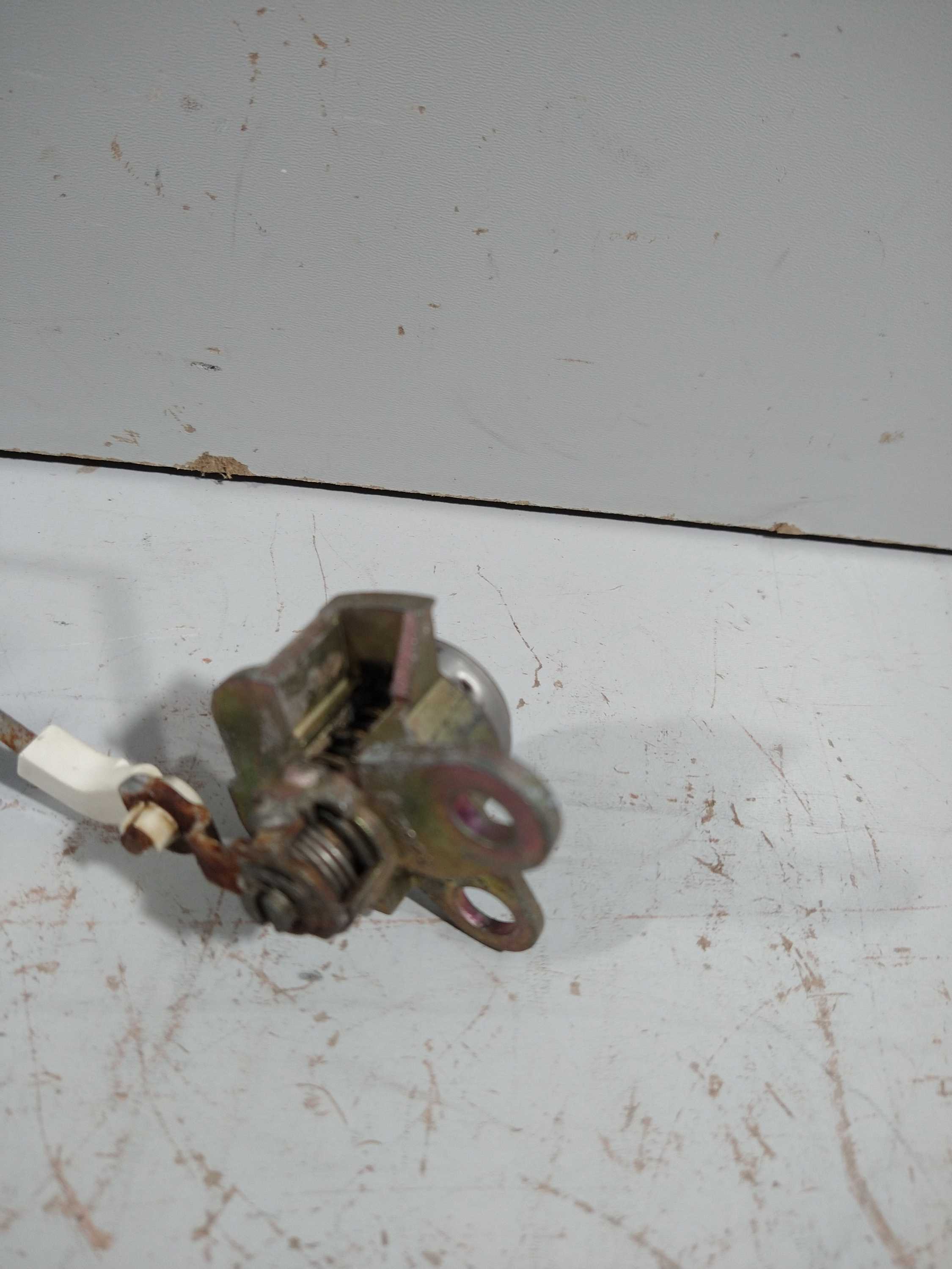 Fechadura Elétrica Porta Diant. Direita Toyota Corolla 2000 4