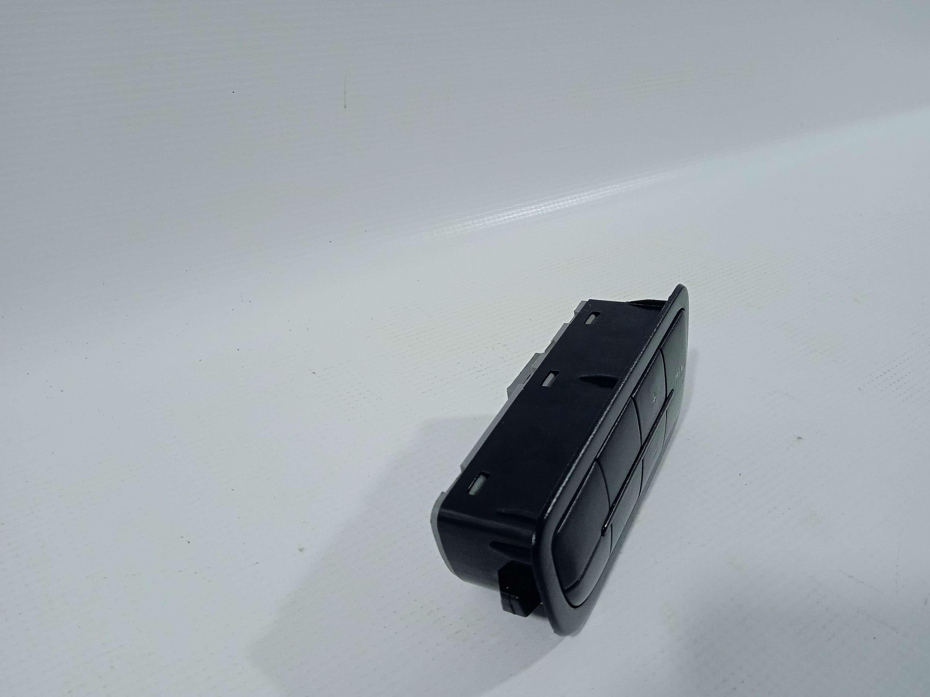 Comando Controle Bordo Fiat Uno Vivac Usado Original 4