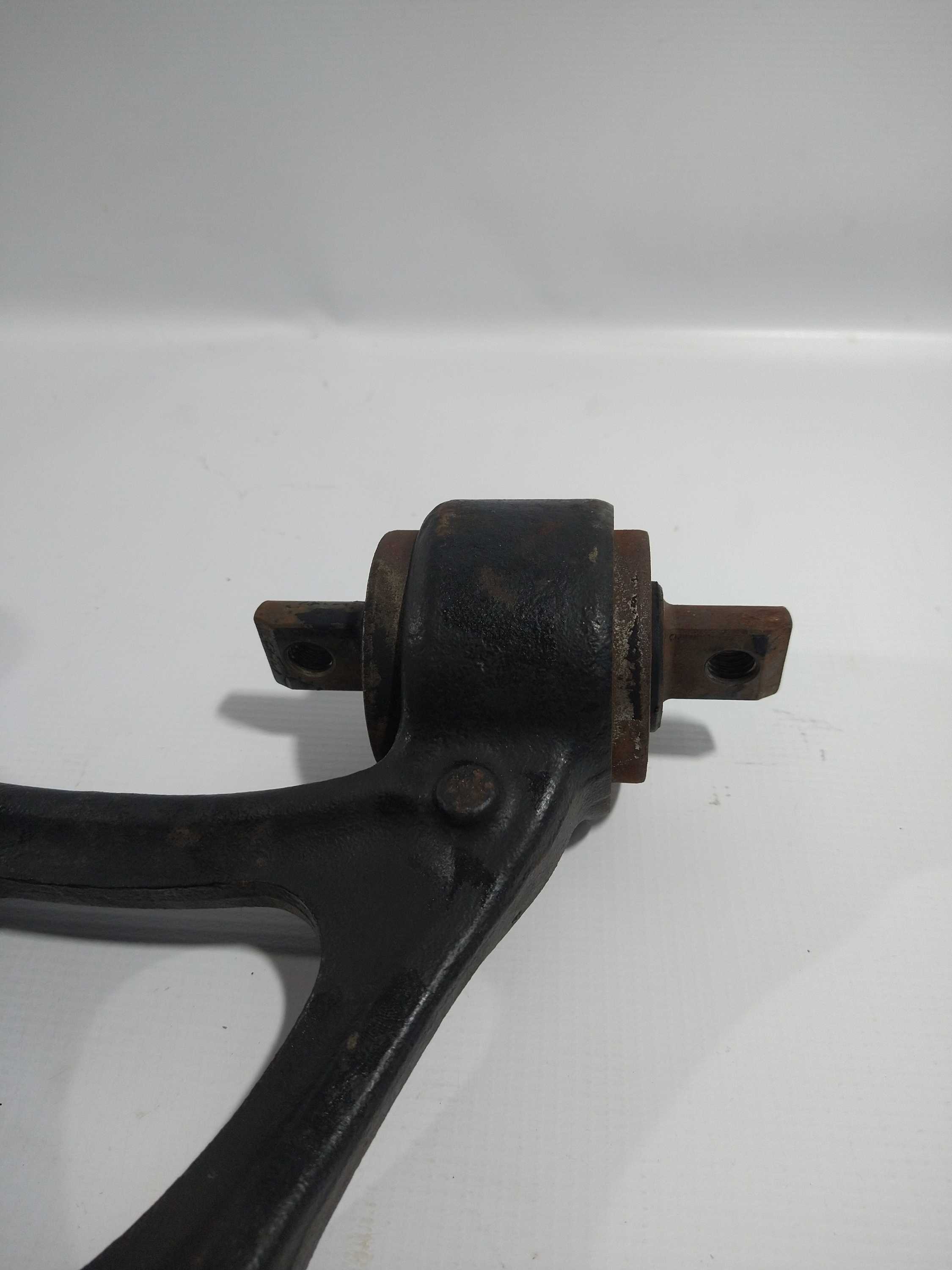 Bandeja Suspensão Dianteira Esquerda Xc90 2010 Usado Ori 6