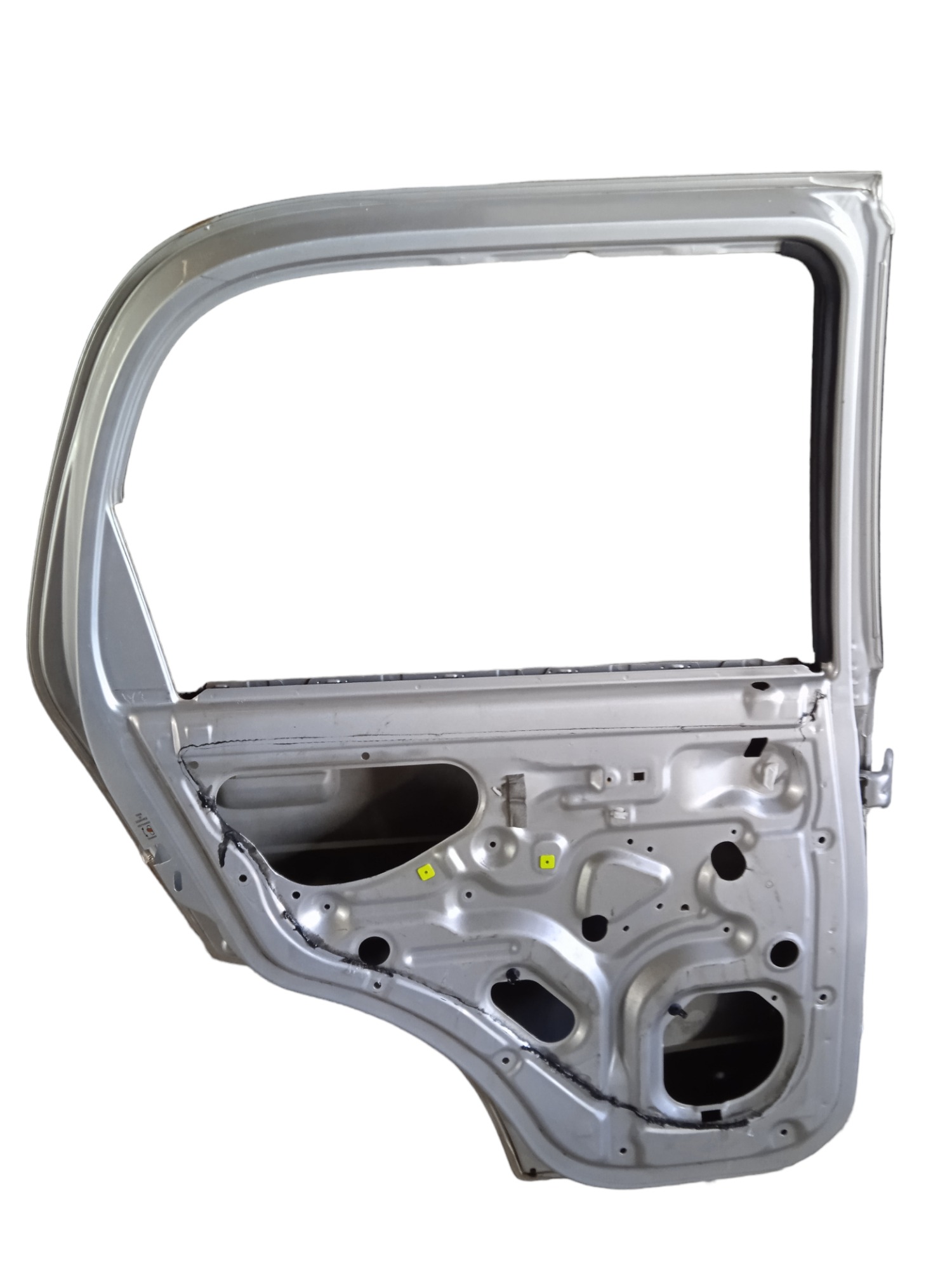 Porta Traseira Esquerda Daihatsu Terios 1998 Usado  Traseira Esquerda Prata 4