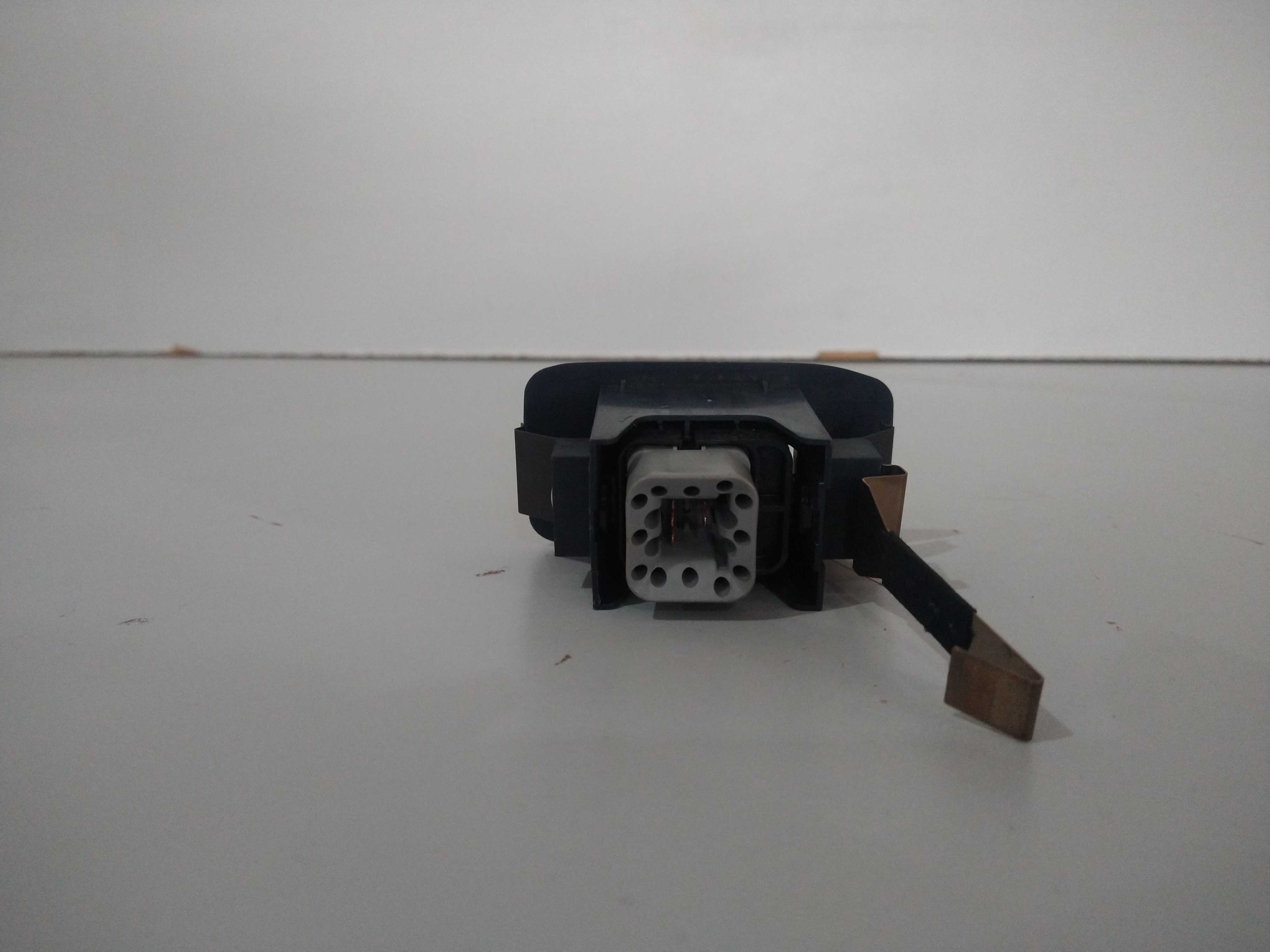 Botão Vidro Elétrico Traseiro Pajero Tr4 Usado Original 4
