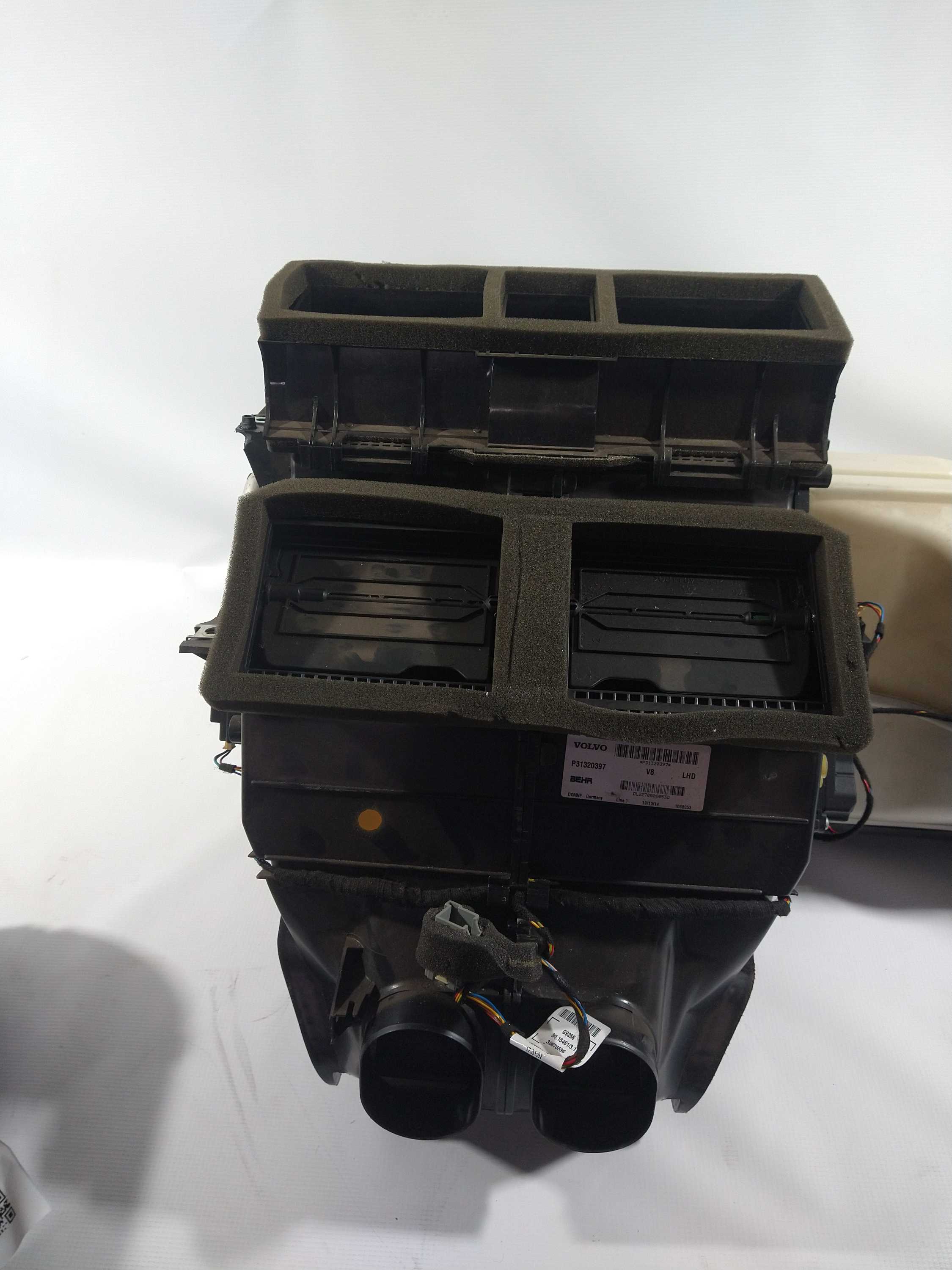 Caixa De Ar Condicionado Dianteira Volvo Xc90 2010 Usado Ori
