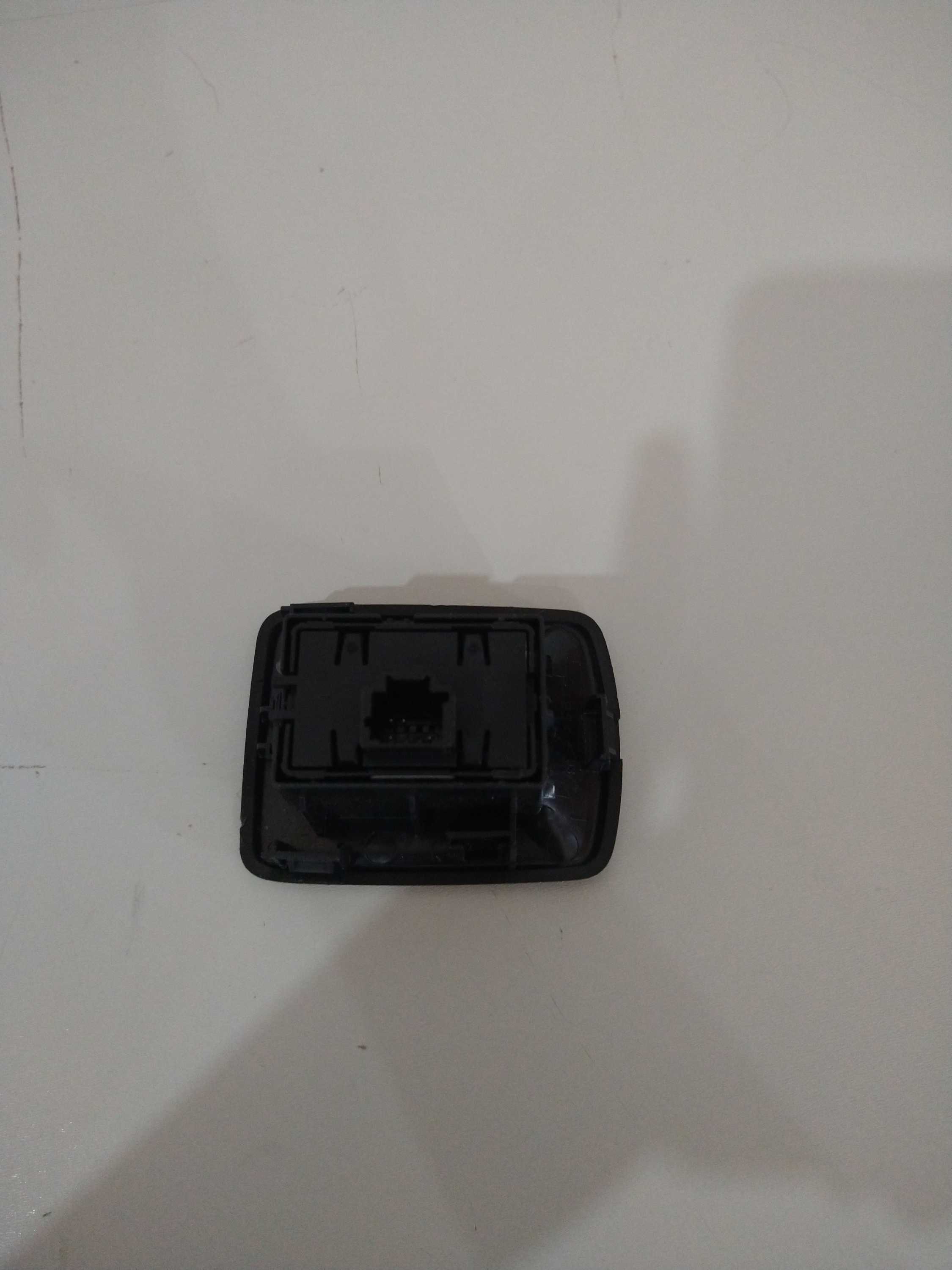 Botão Vidro Elétrico L/d Sandero 2016 Usado Original 5
