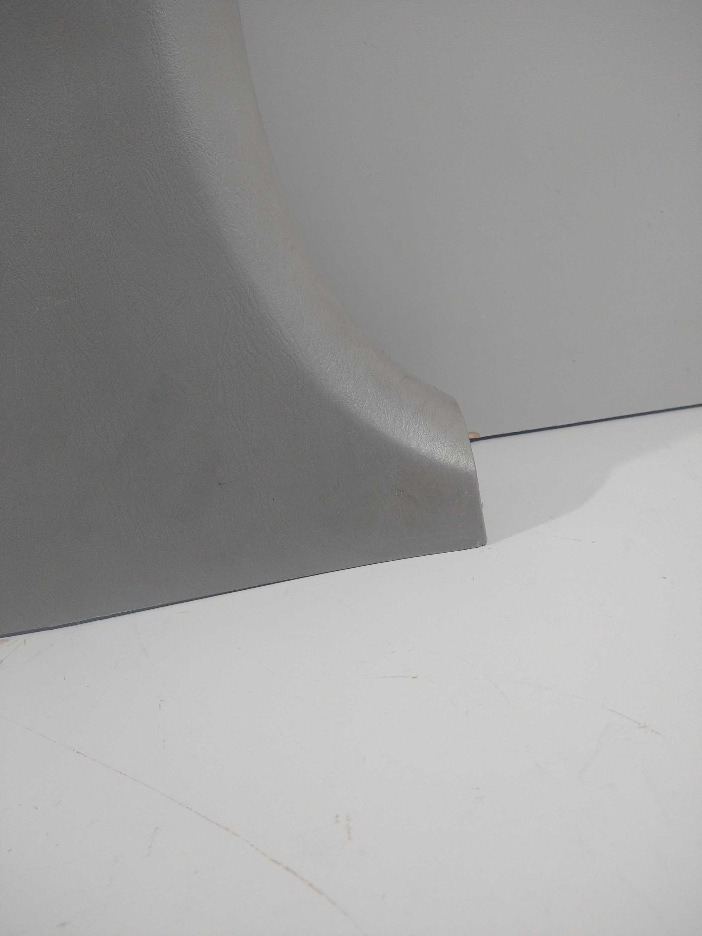 Acabamento Inferior  L/d Toyota Corolla 99 Usado Ori 5