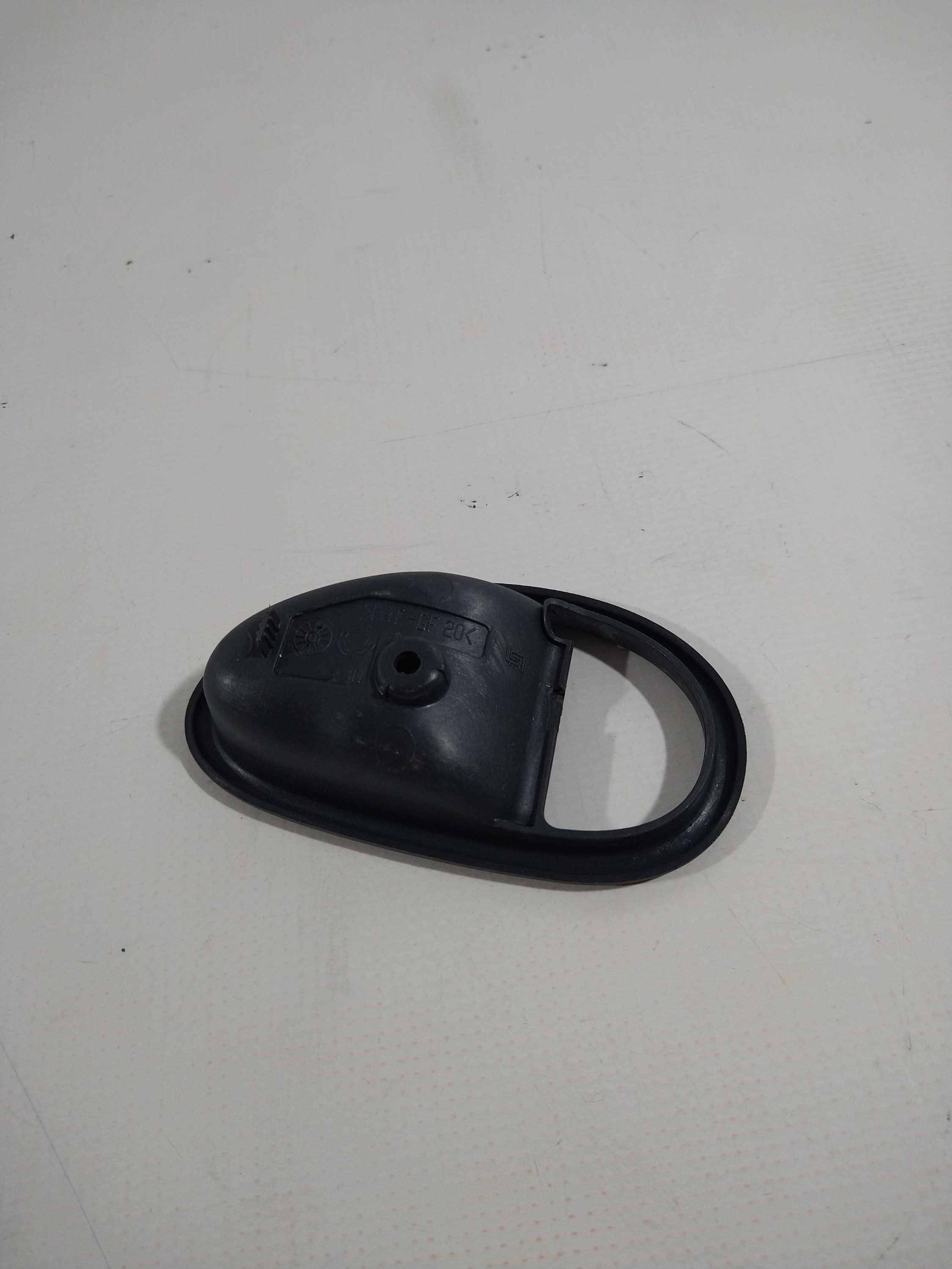 Acabamento Da Maçaneta Interna Fiat Palio 98 Original Ld  Preto Dianteira