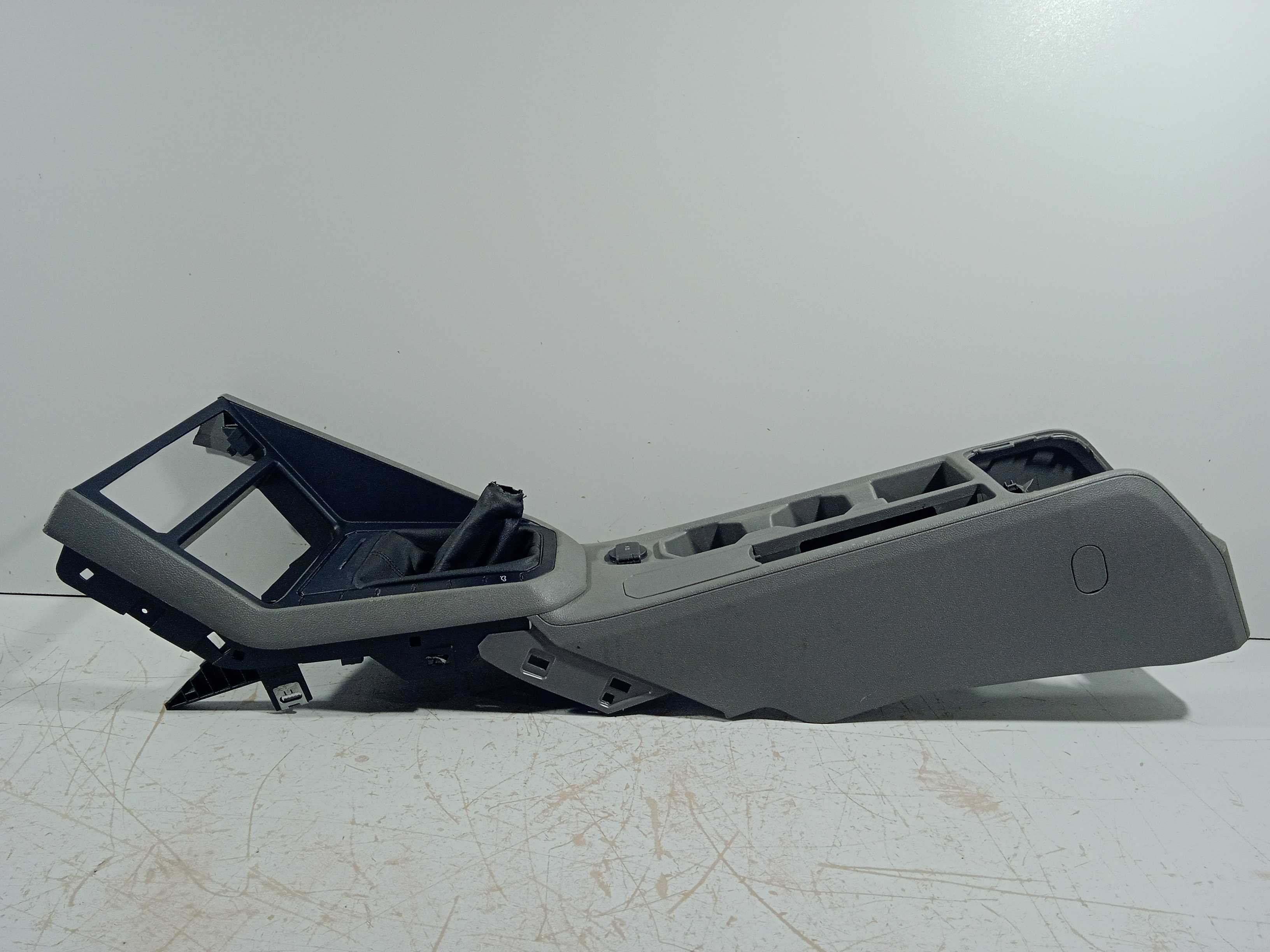 Console Central Vw Polo Msi 2018 Usado Original 2