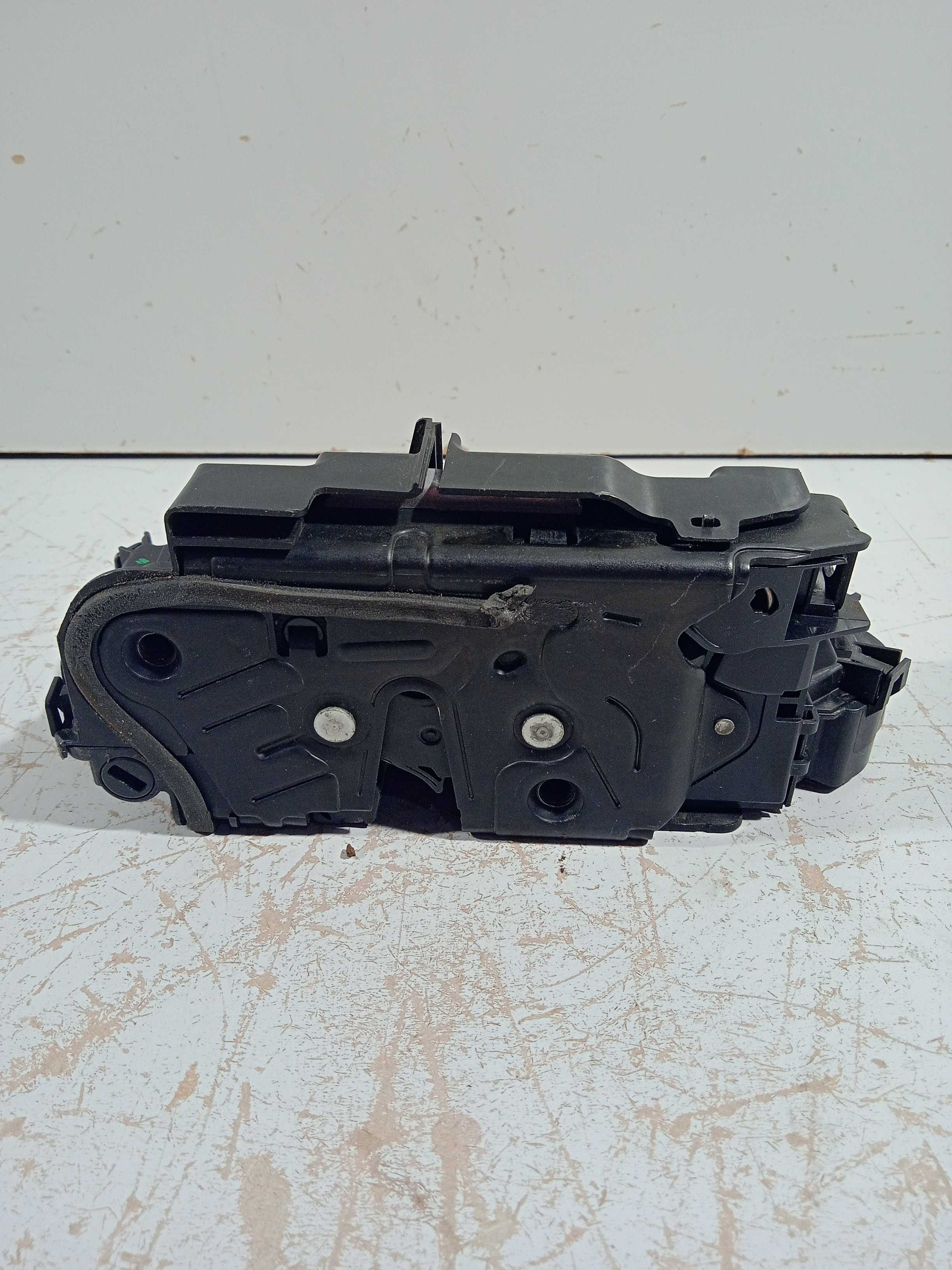 Fechadura Dianteira L/d Polo Msi 1.6 2018 Usado Original 5