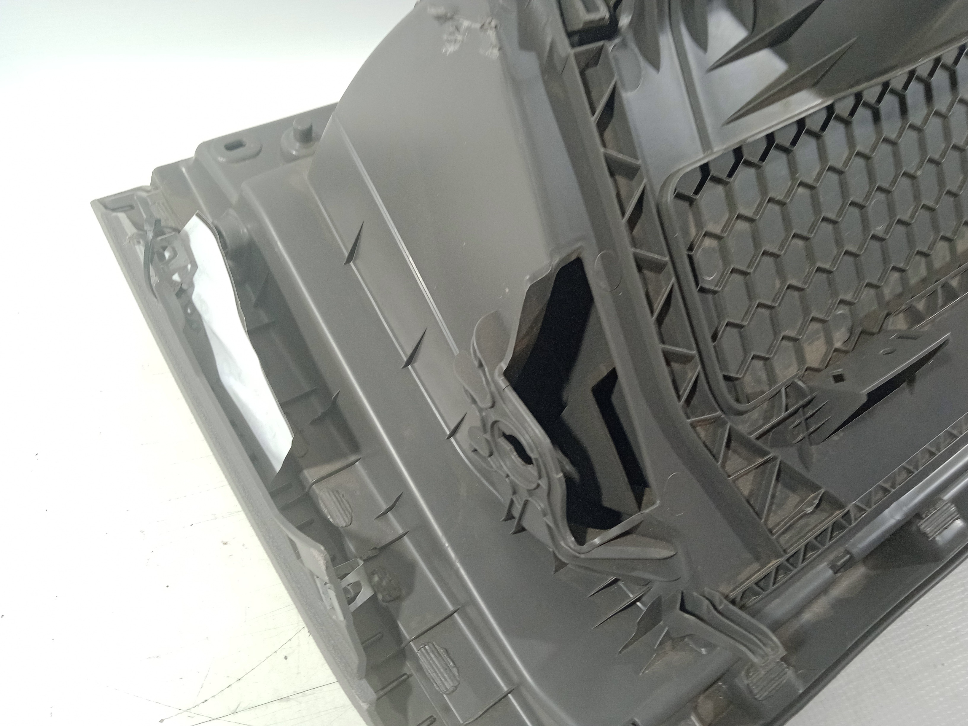 Porta Luvas Cinza Volkswagen Virtus Polo 2018 Com Detalhe 2