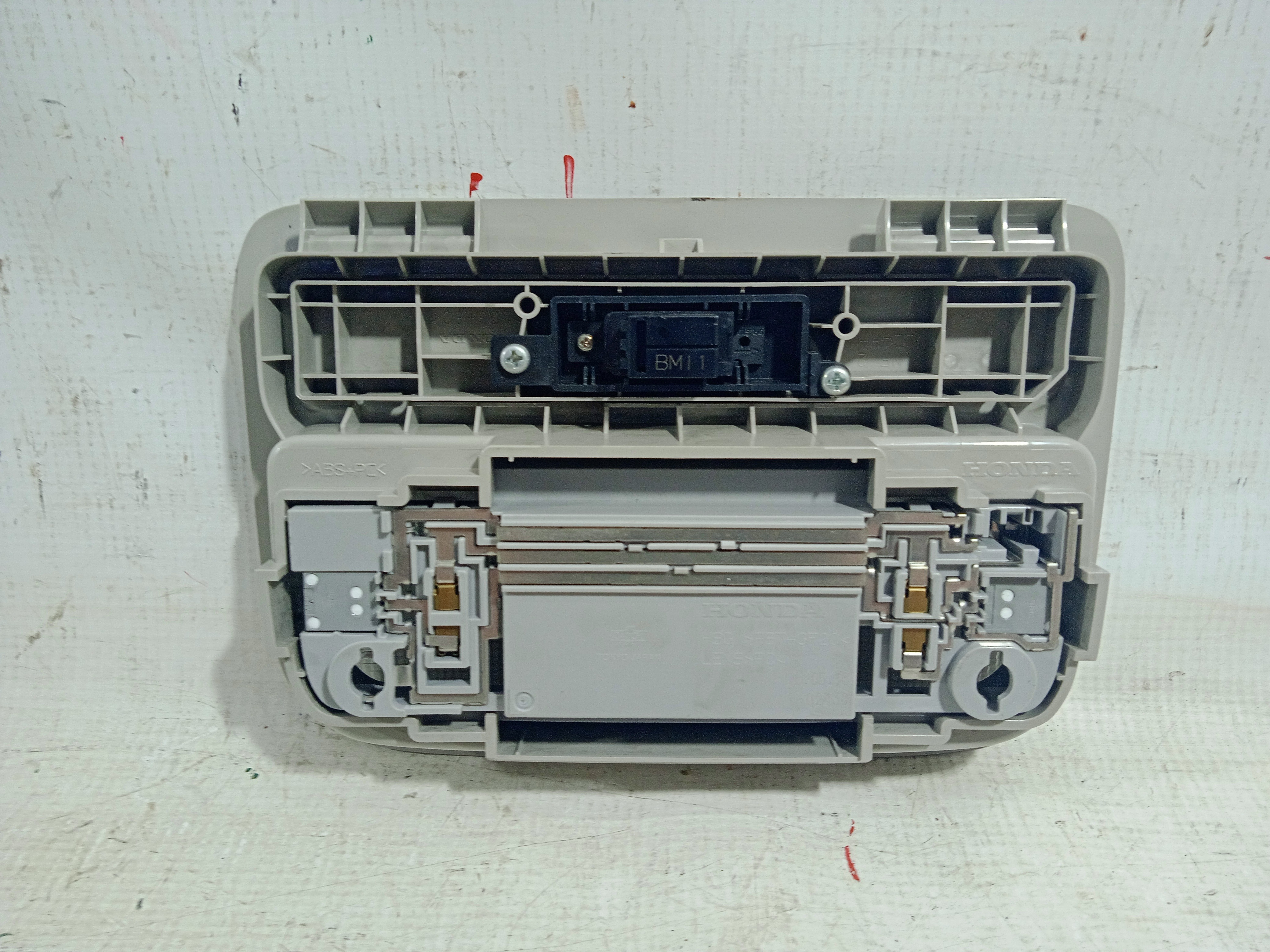 Luz Cortesia Teto Honda Hr-v 2016 2