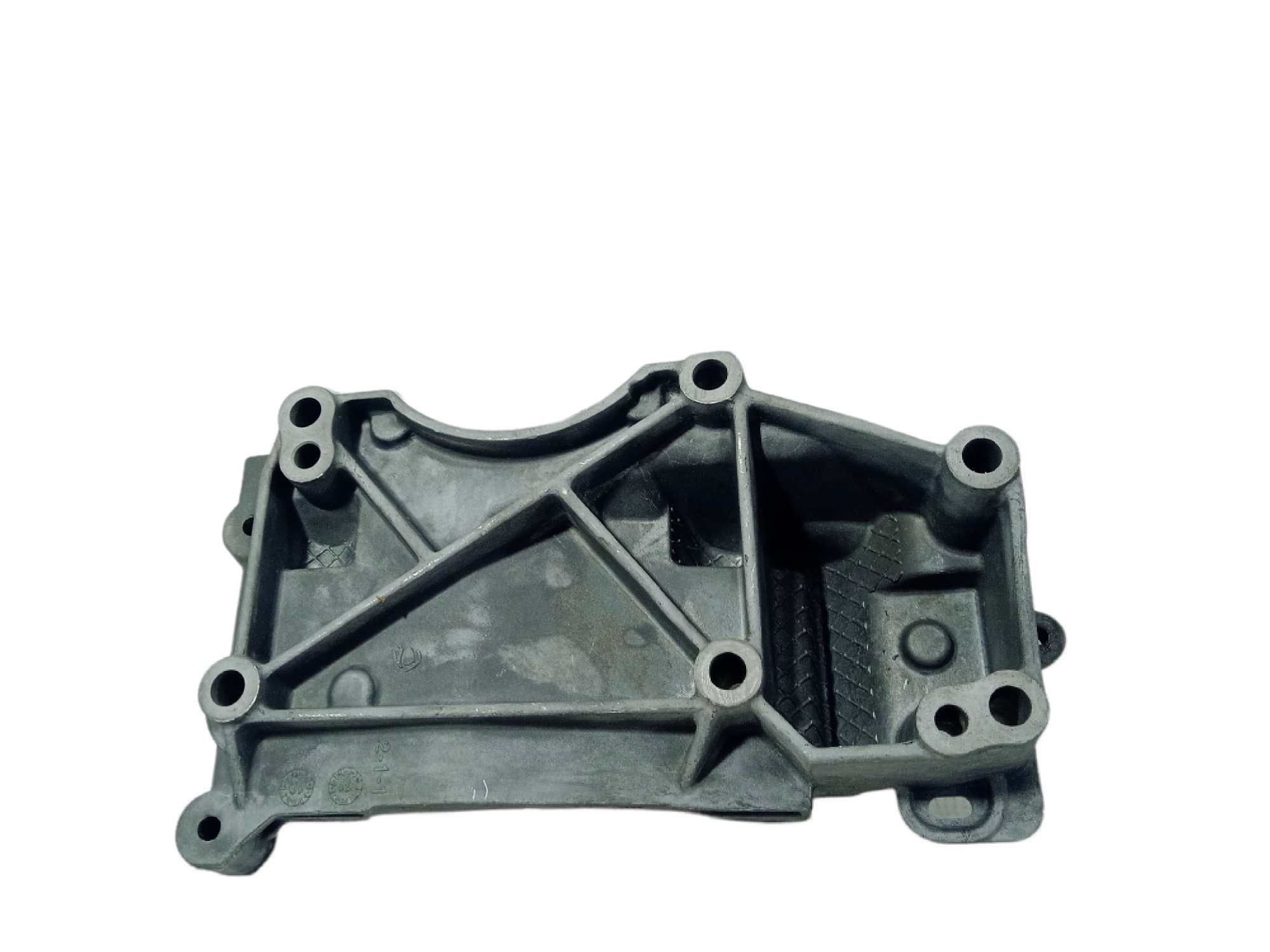 Suporte Do Alternador Citroen C4 2.0 2013 3
